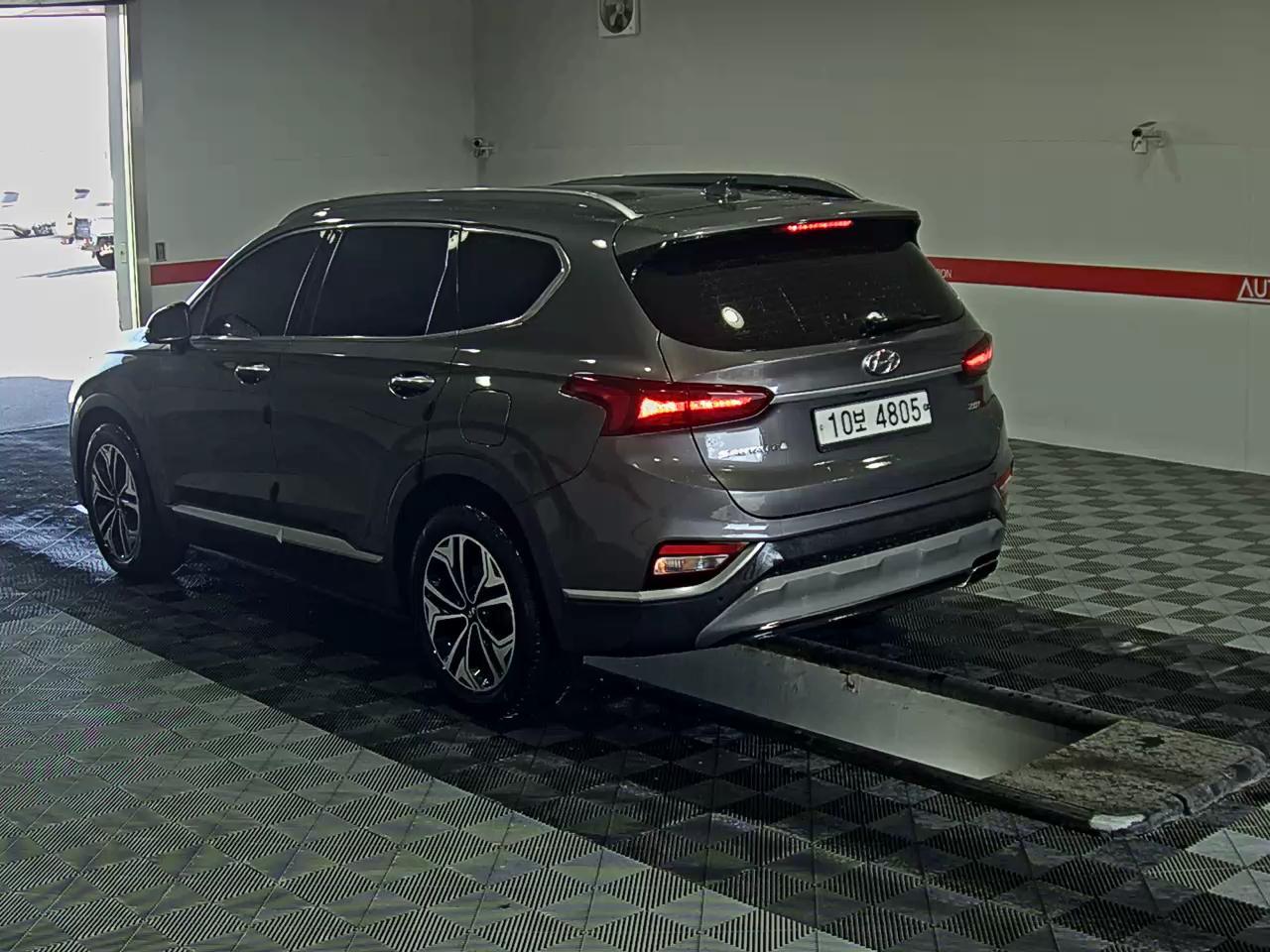 Hyundai Santa Fe 2019 - Image 5