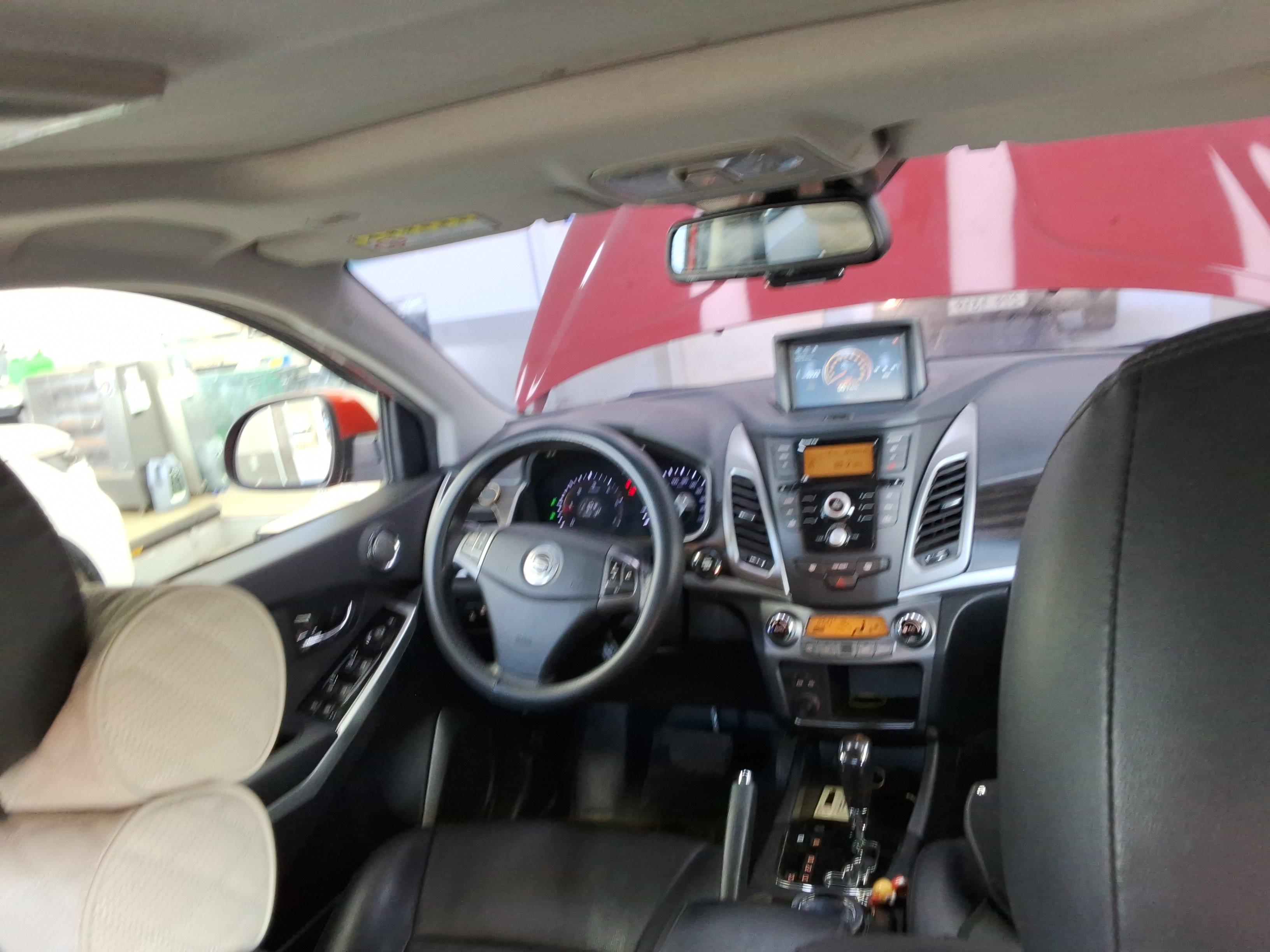 سانج يونج كوراندو C 2014 - صورة 13