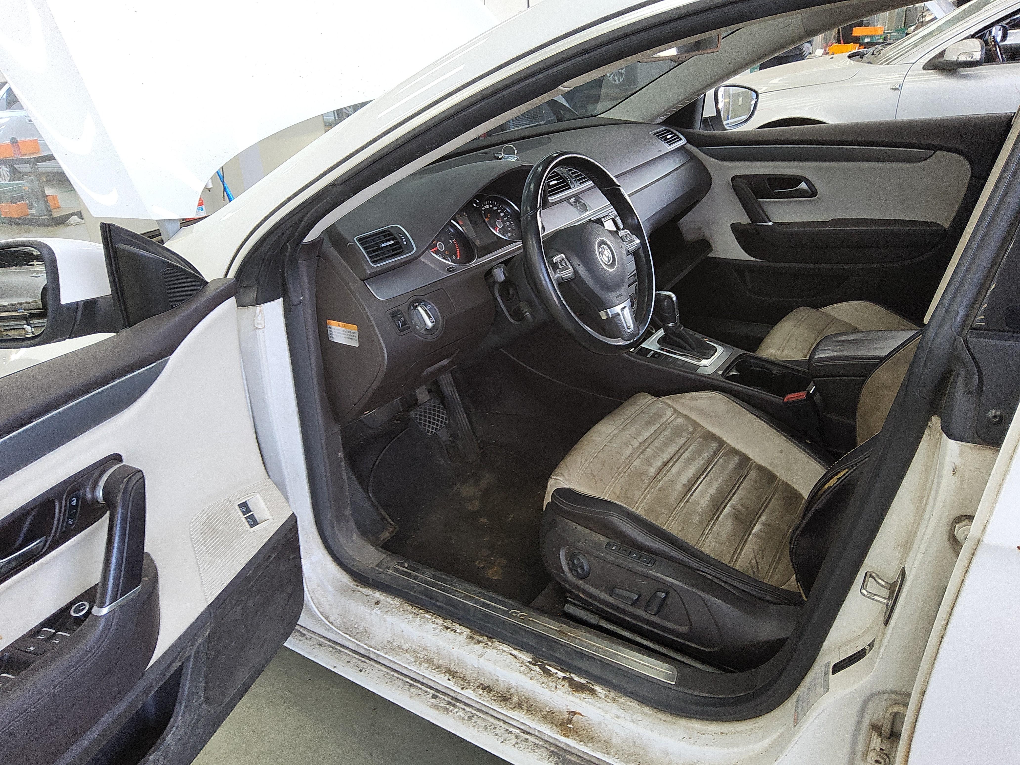 VOLKSWAGEN 씨씨 2013 - 이미지 10