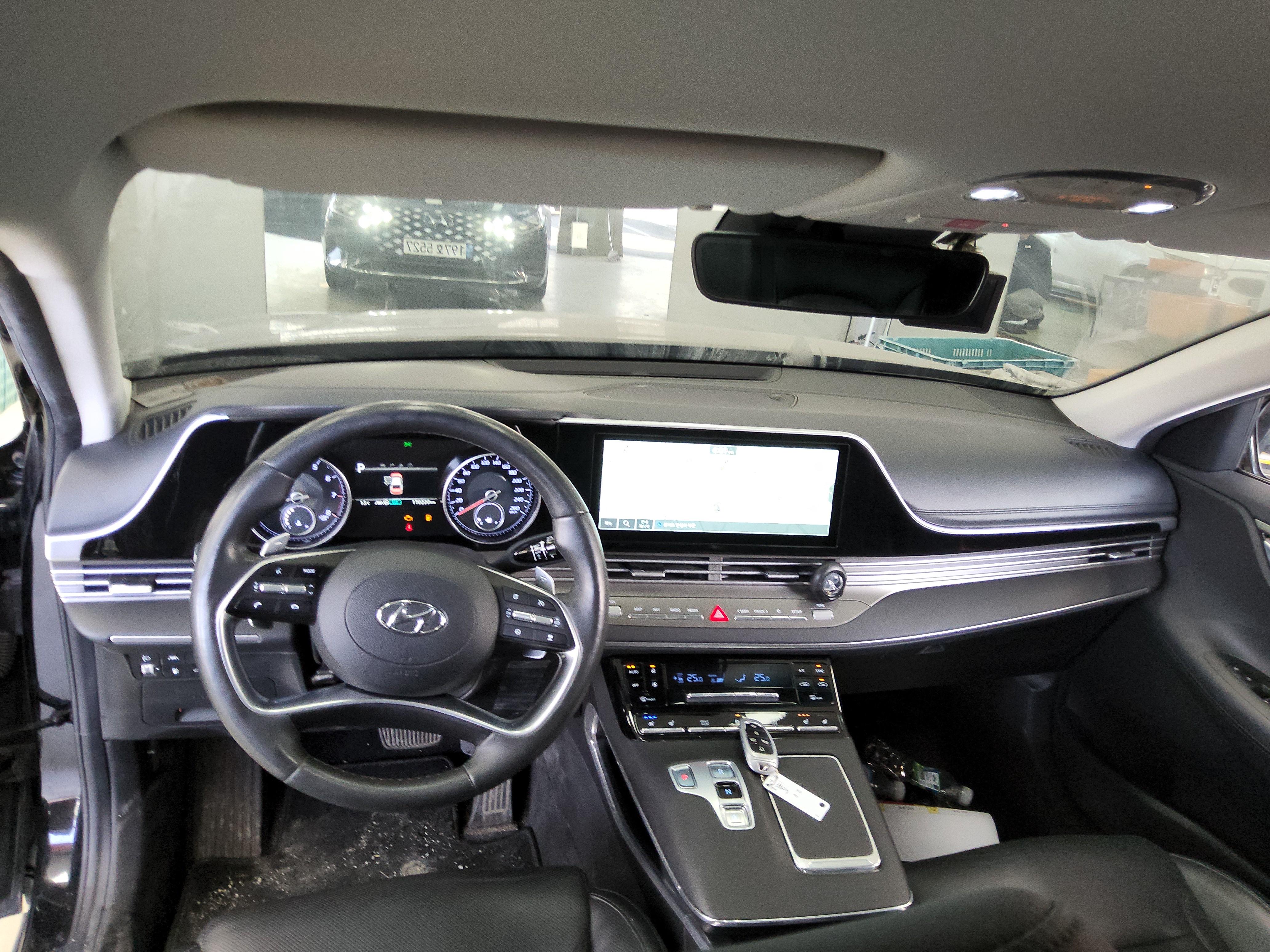 هيونداي جرانجر 2022 - صورة 10