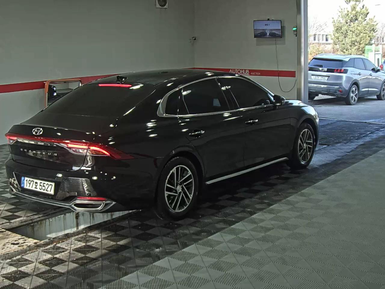 هيونداي جرانجر 2022 - صورة 4