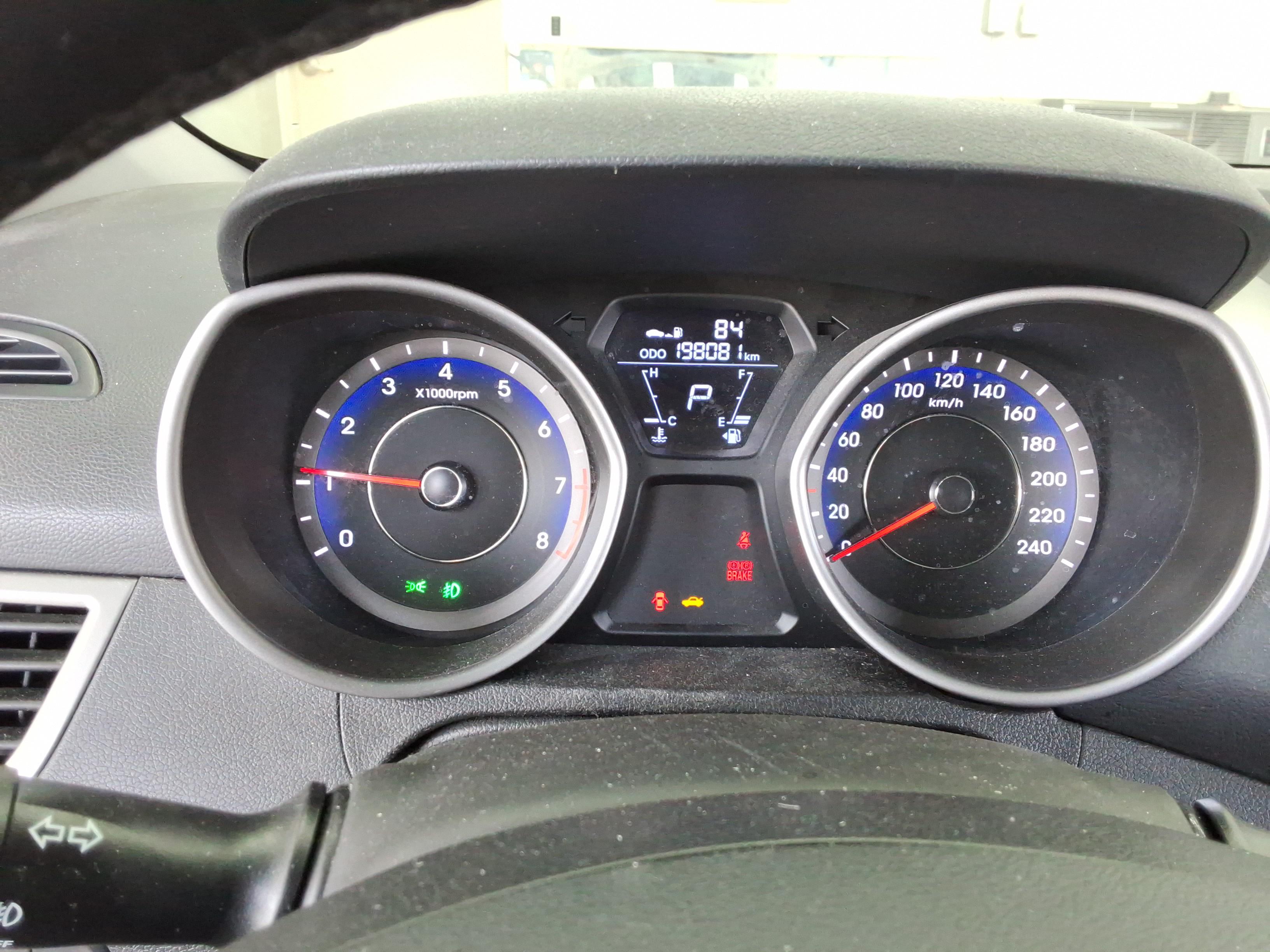 현대자동차 아반떼 2013 - 이미지 8