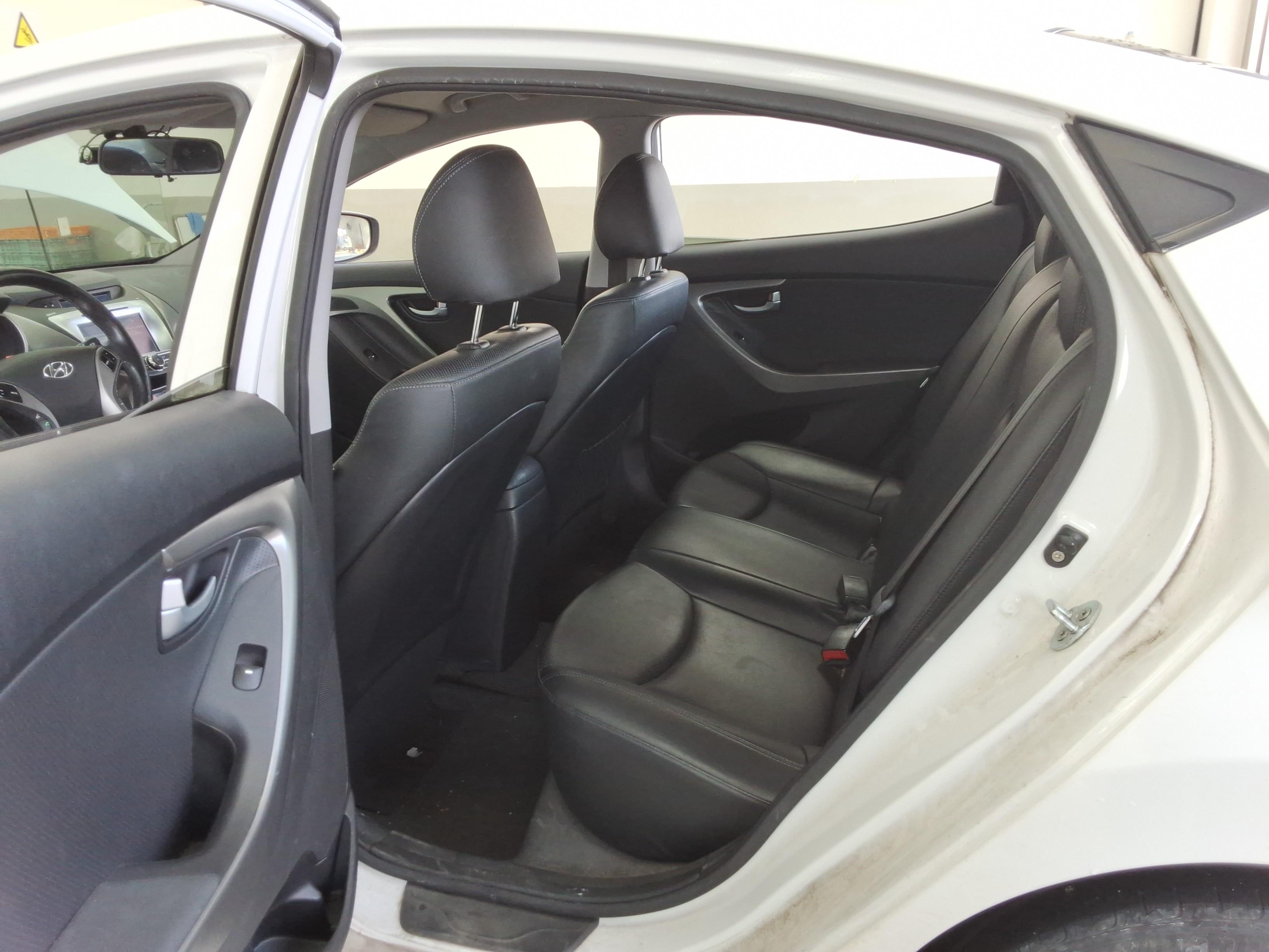 현대자동차 아반떼 2013 - 이미지 10