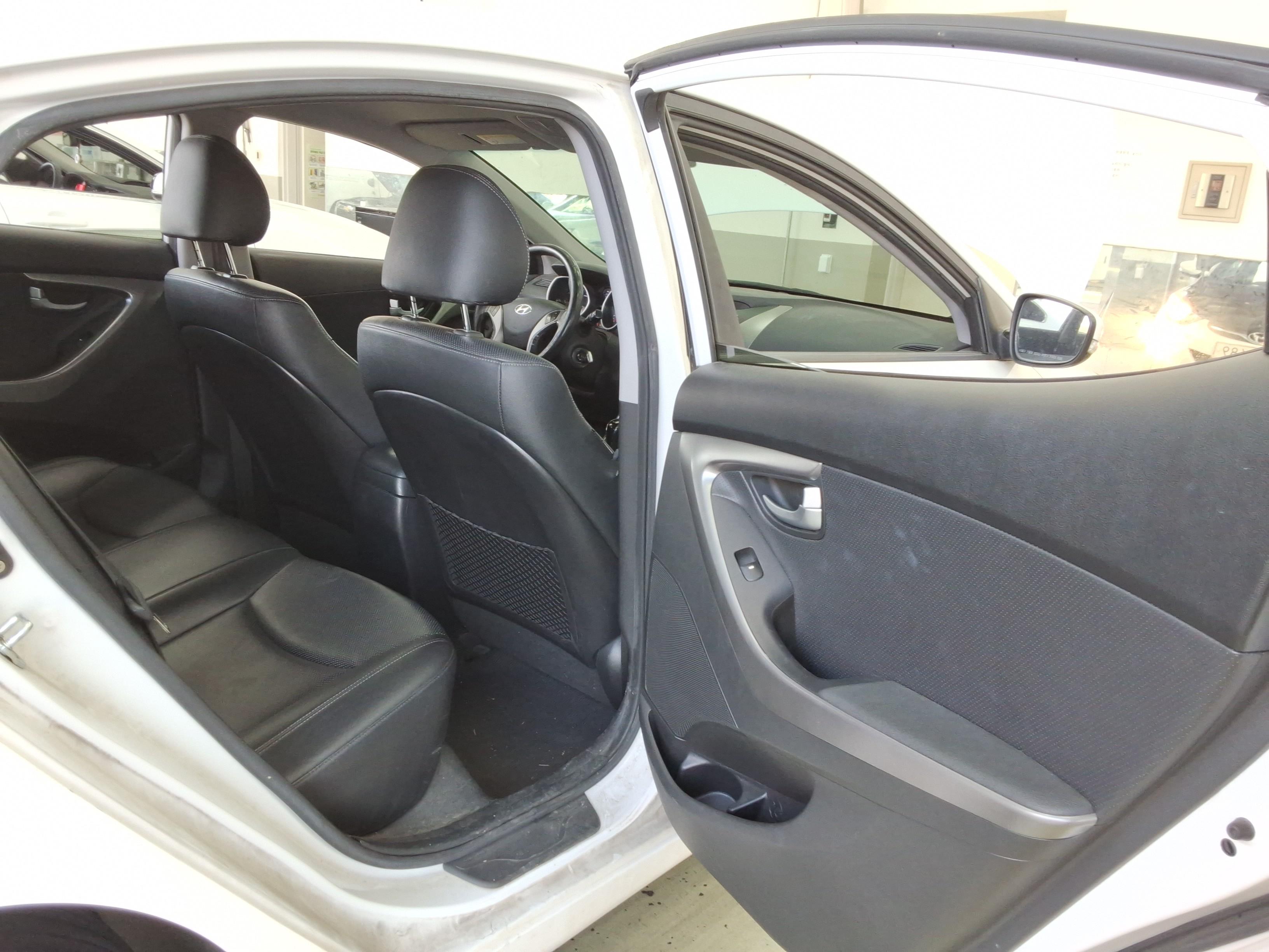 현대자동차 아반떼 2013 - 이미지 11