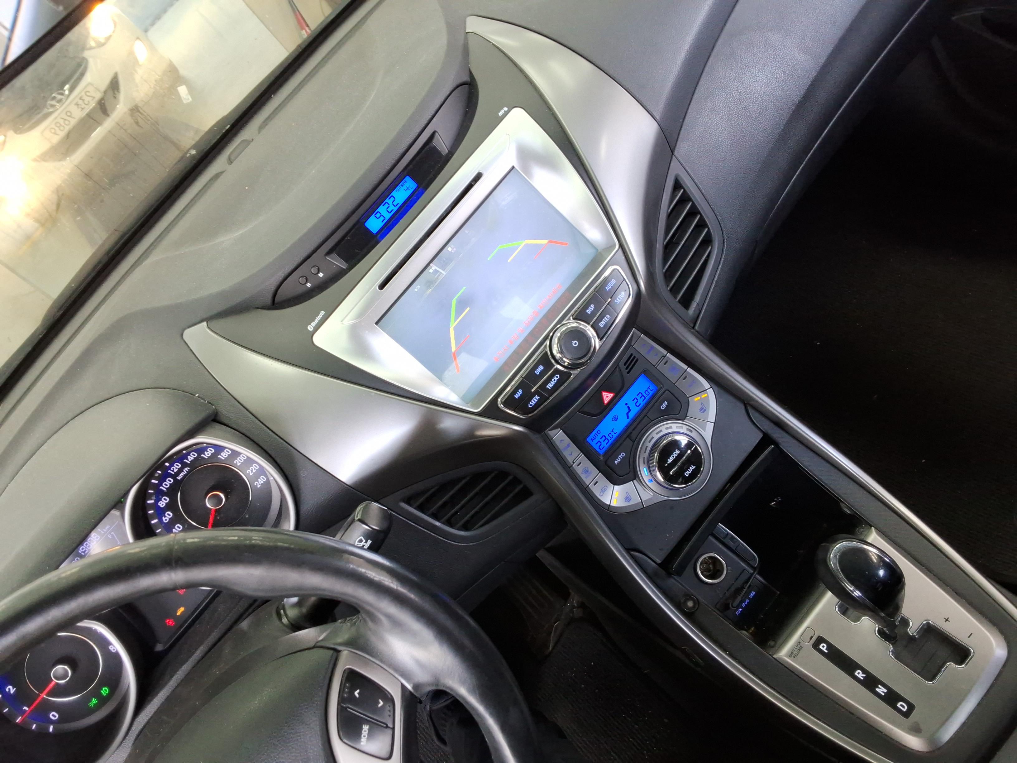 현대자동차 아반떼 2013 - 이미지 16