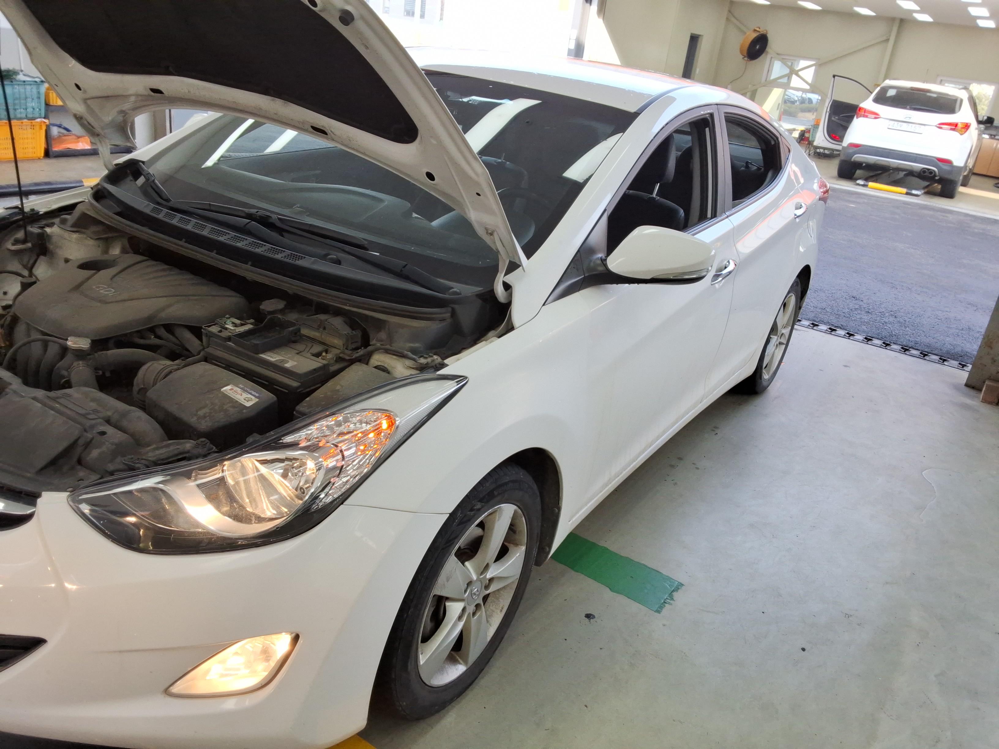 현대자동차 아반떼 2013 - 이미지 20