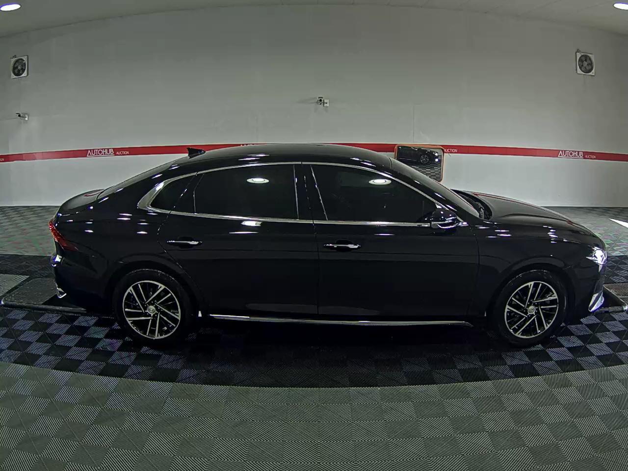 Hyundai Grandeur 2022 - Image 3