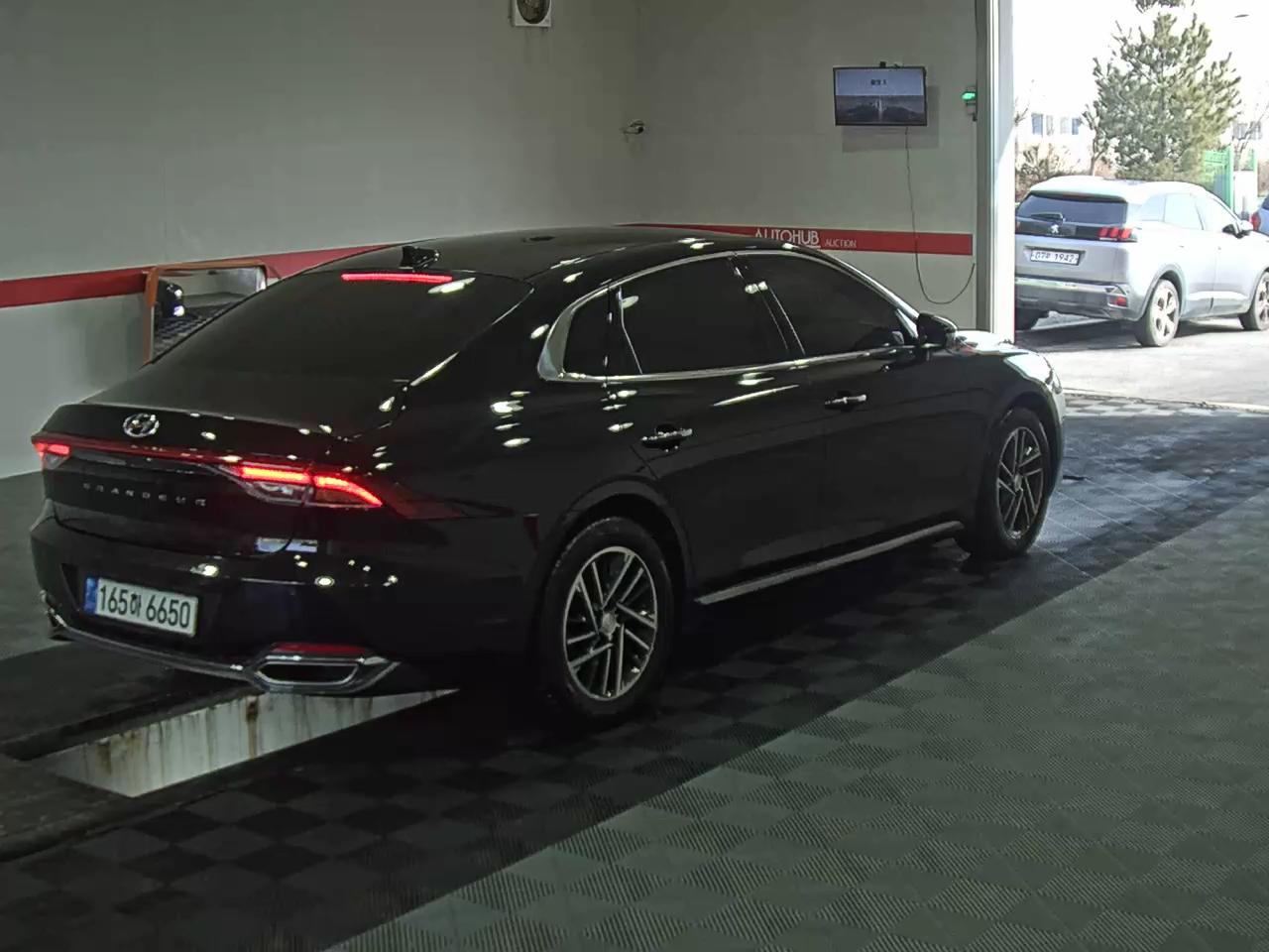 Hyundai Grandeur 2022 - Image 4