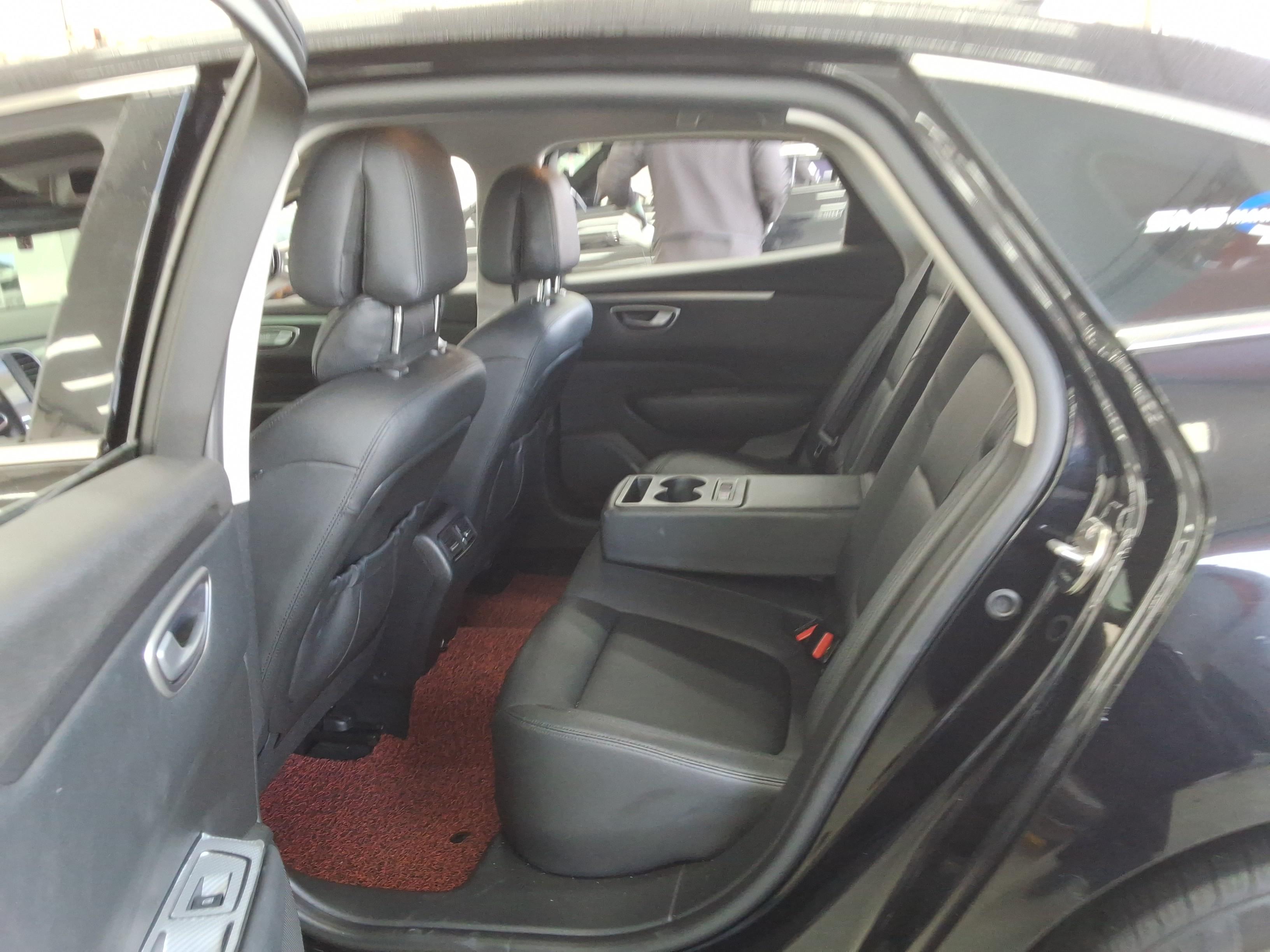 Renault Samsung SM6 2019 - Image 12