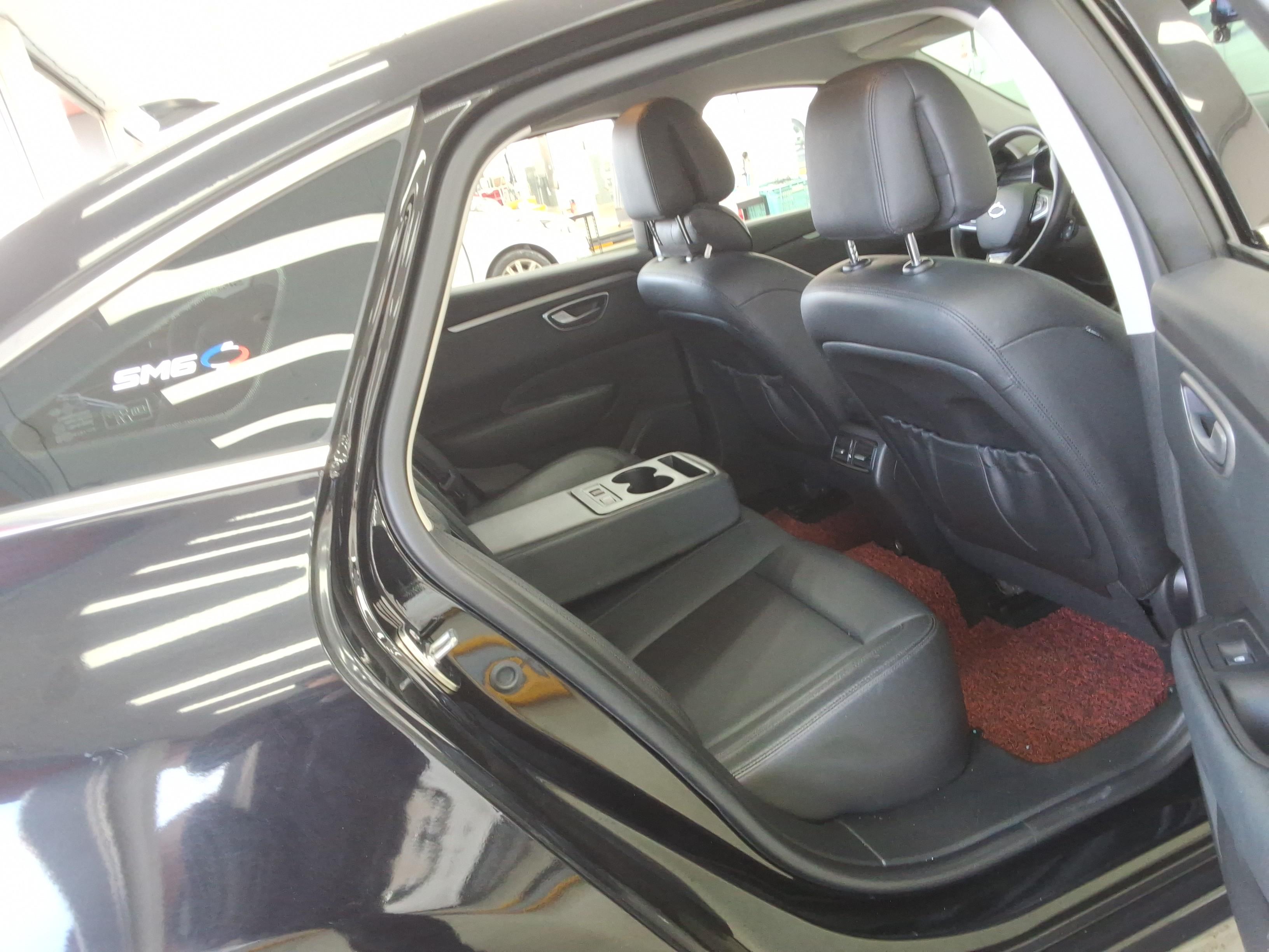 Renault Samsung SM6 2019 - Image 13