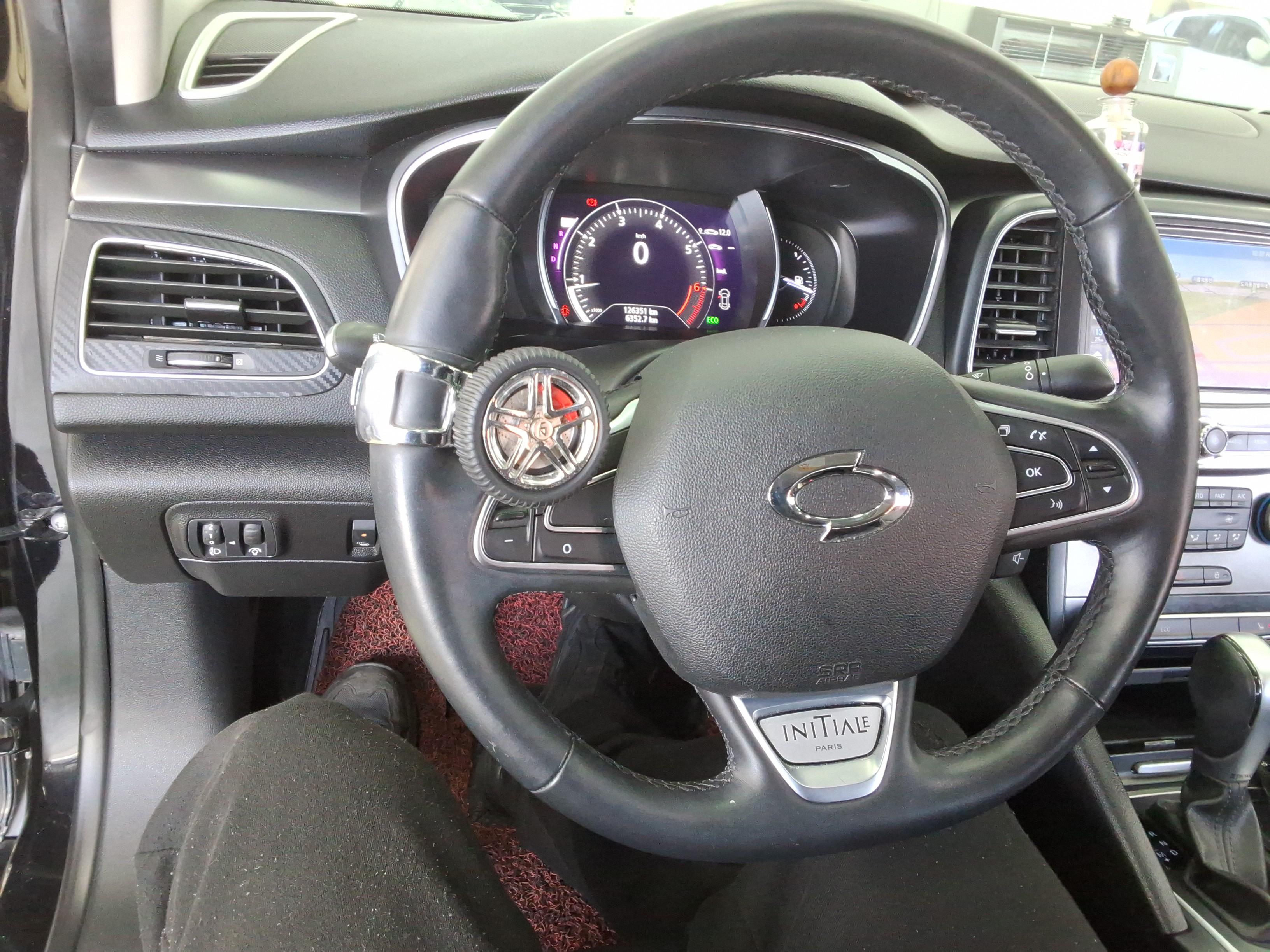 Renault Samsung SM6 2019 - Image 17