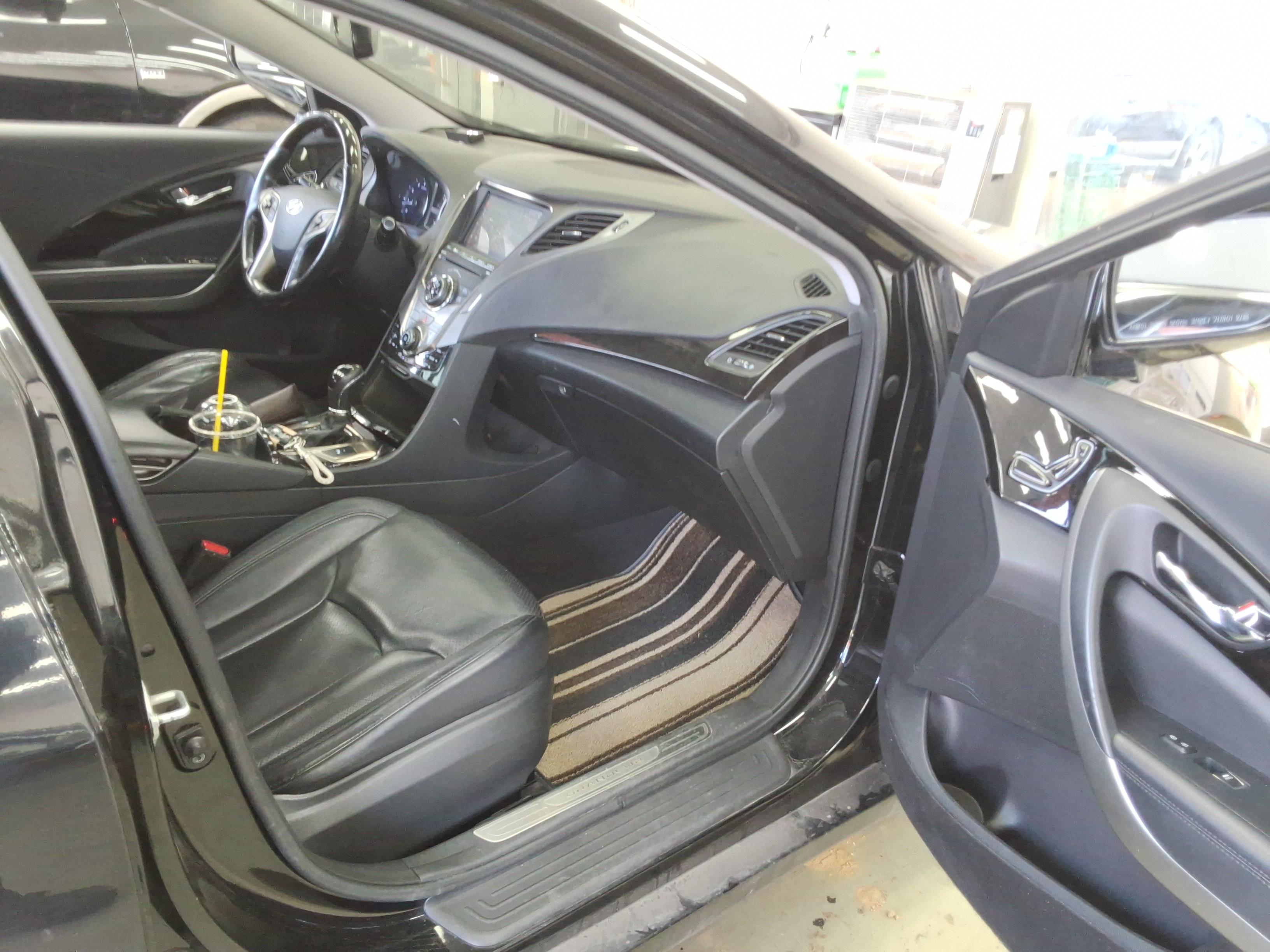 هيونداي جرانجر 2012 - صورة 14