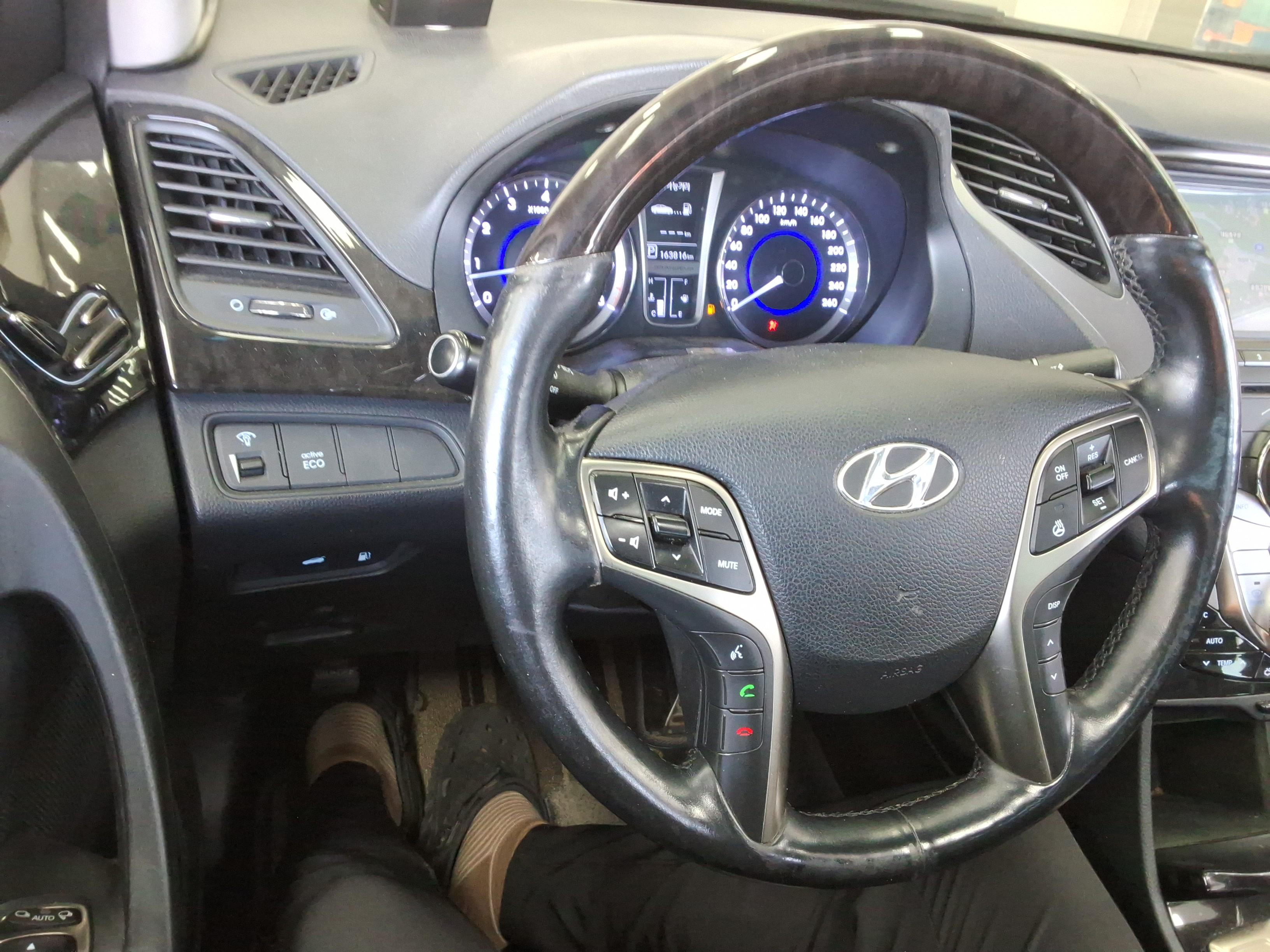 هيونداي جرانجر 2012 - صورة 17