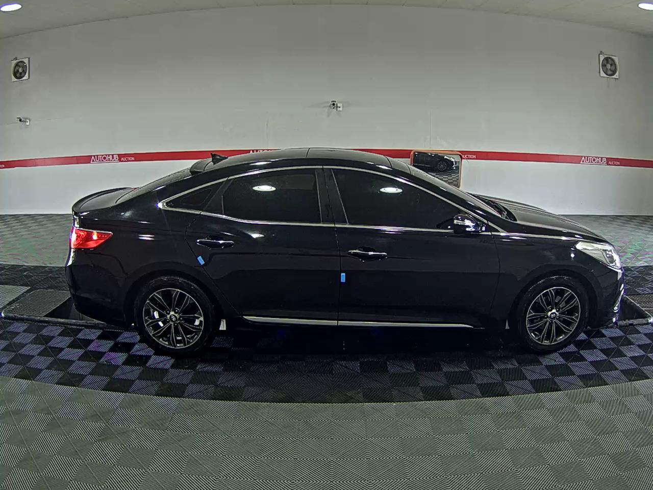 هيونداي جرانجر 2012 - صورة 3