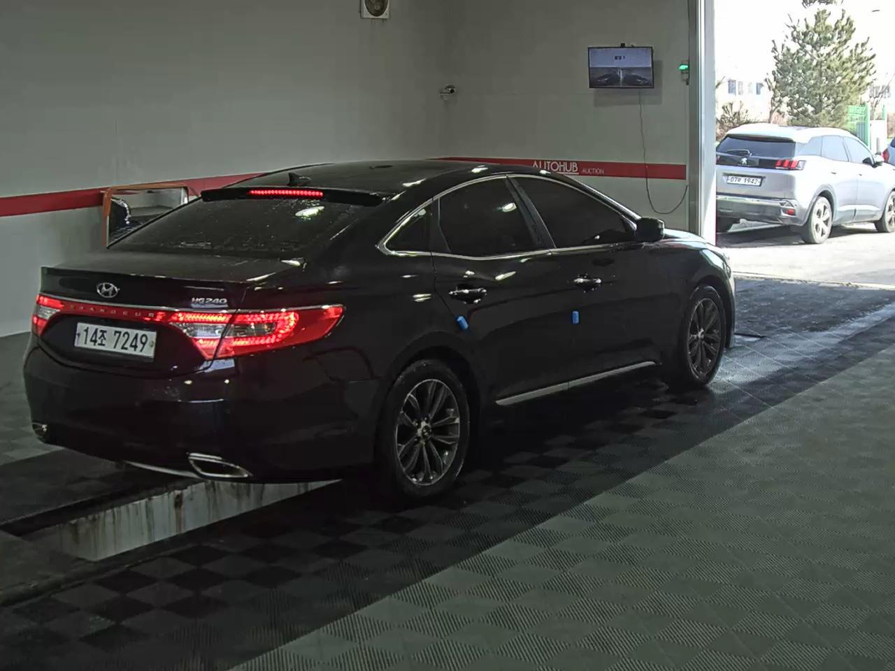 هيونداي جرانجر 2012 - صورة 4