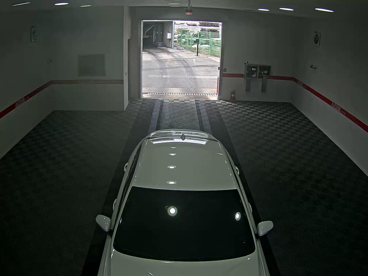 Hyundai Genesis 2021 - Image 6