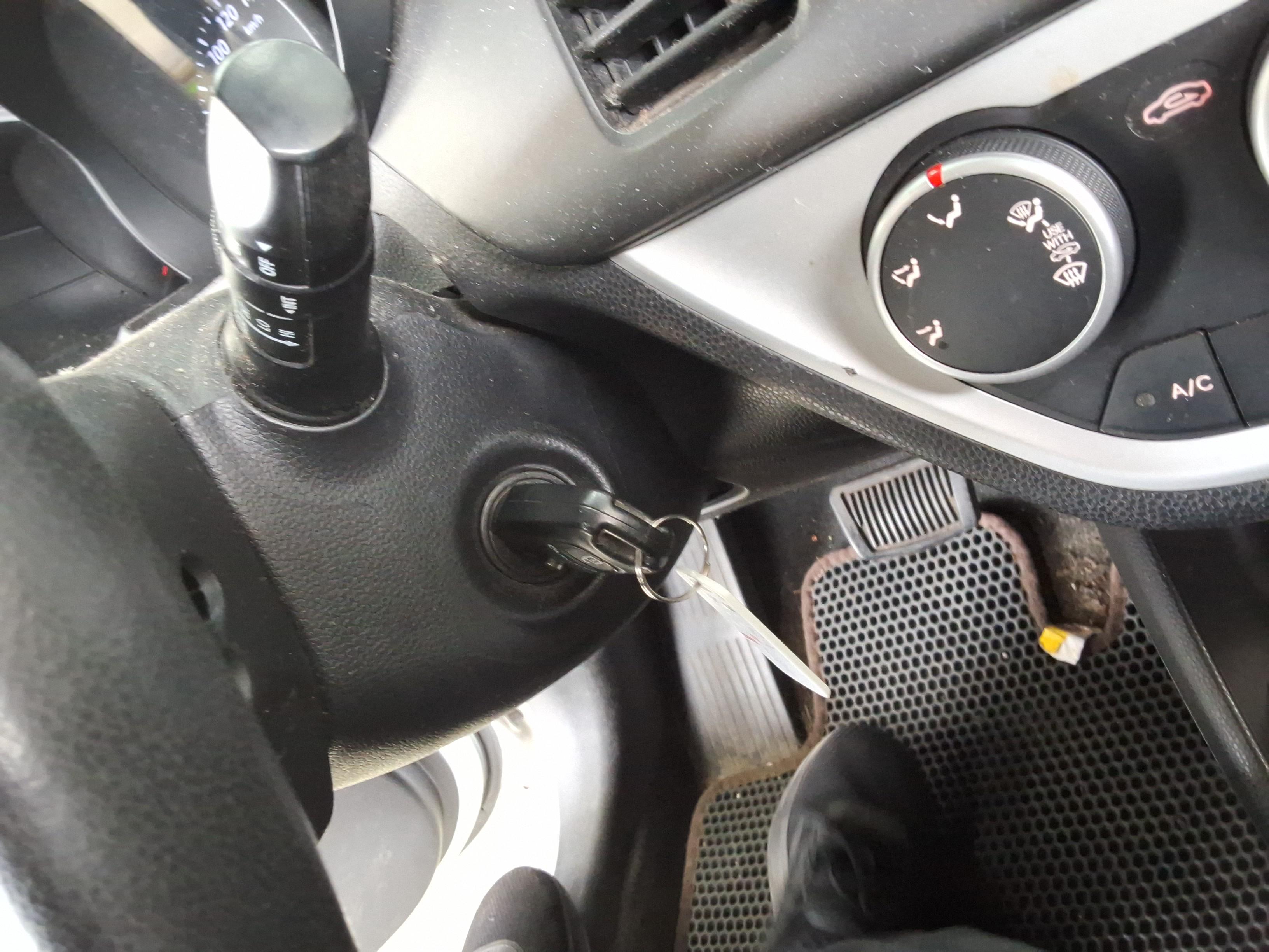 كيا مورنينج 2012 - صورة 17