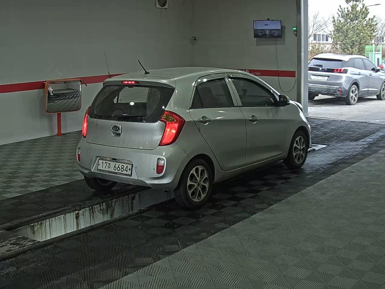 كيا مورنينج 2012 - صورة 4