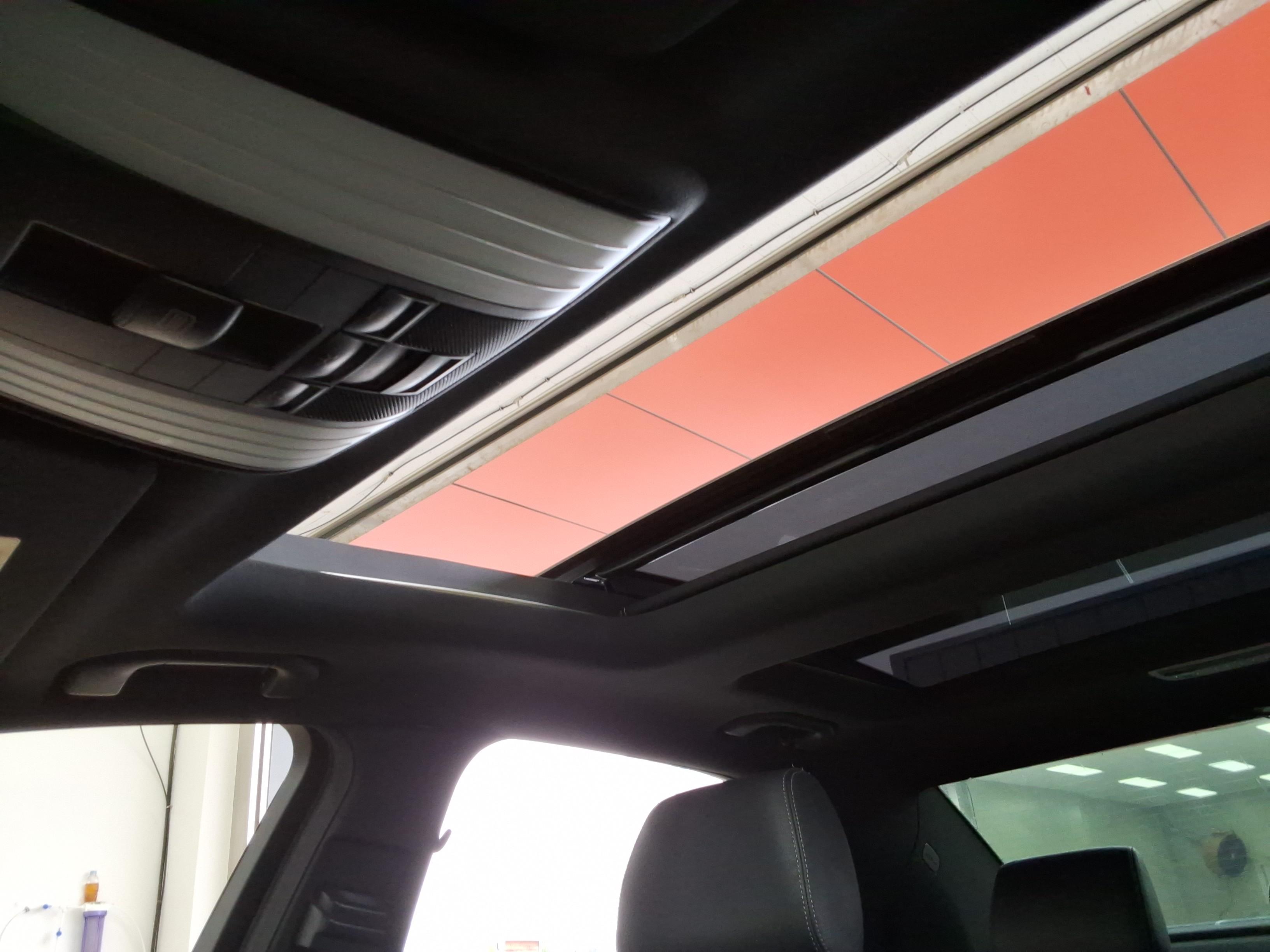 Mercedes-Benz E-Class 2014 - Image 17