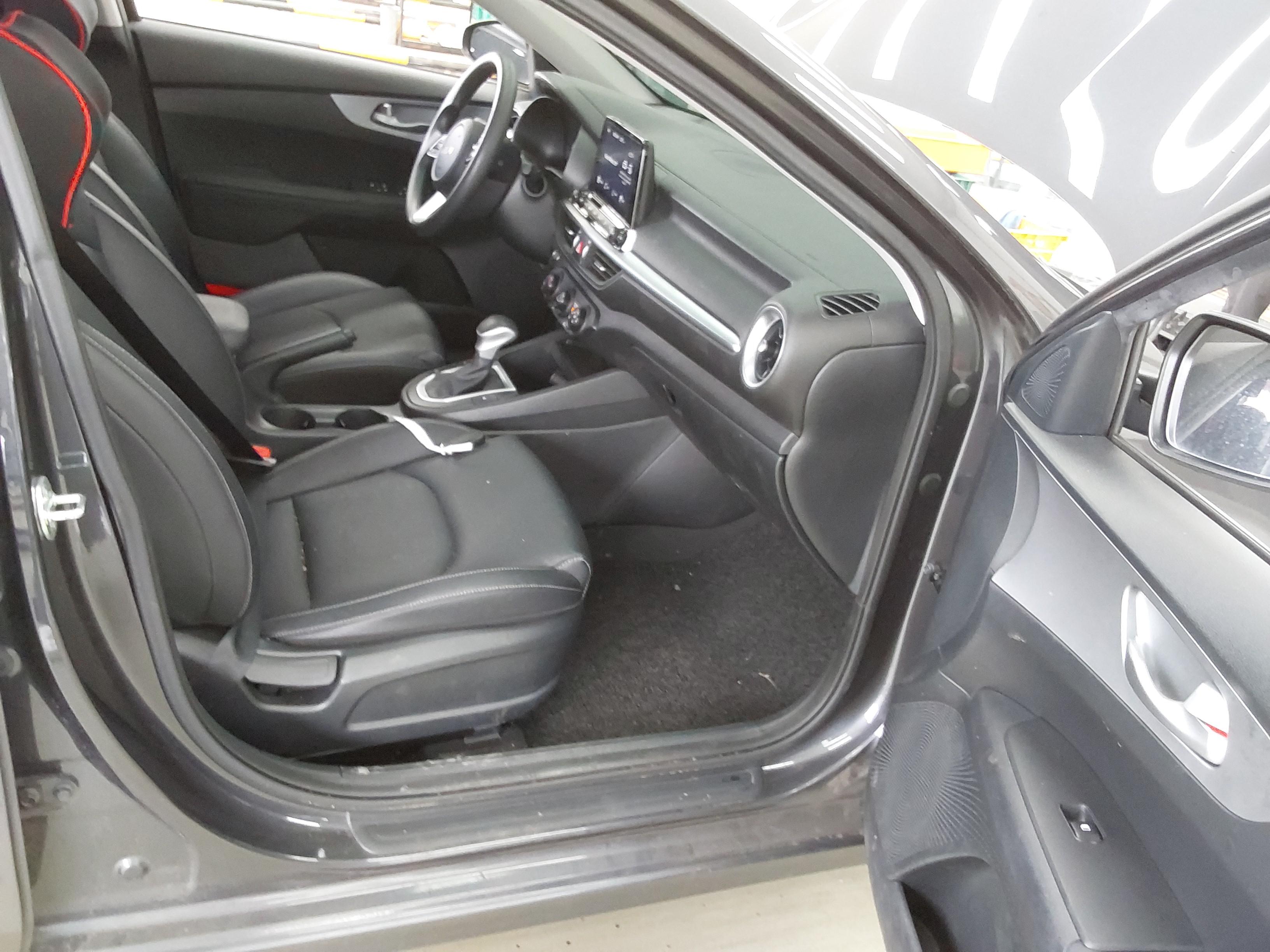 Kia K3 2023 - Image 14
