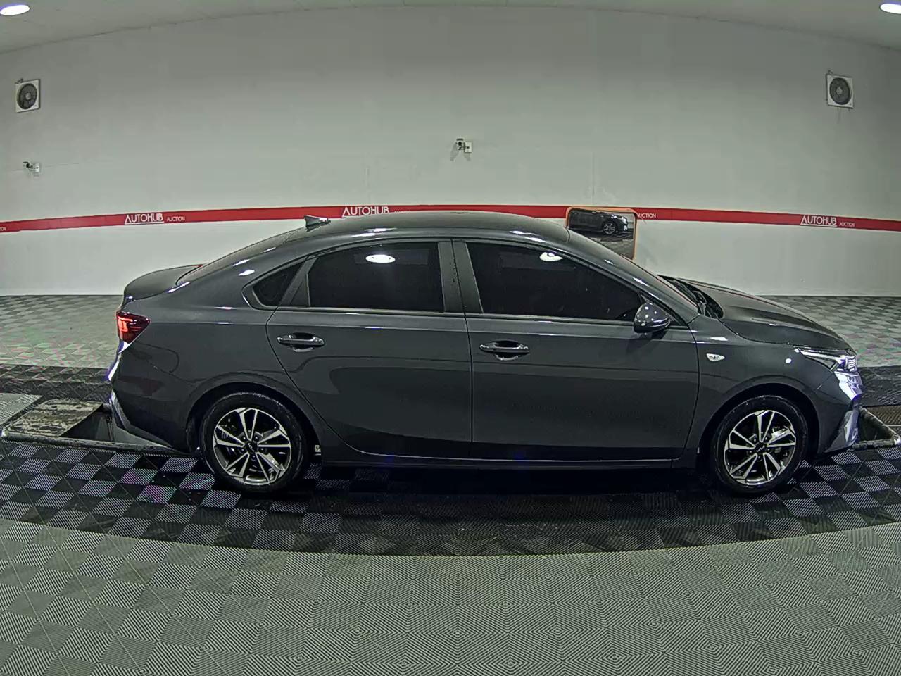 Kia K3 2023 - Image 3