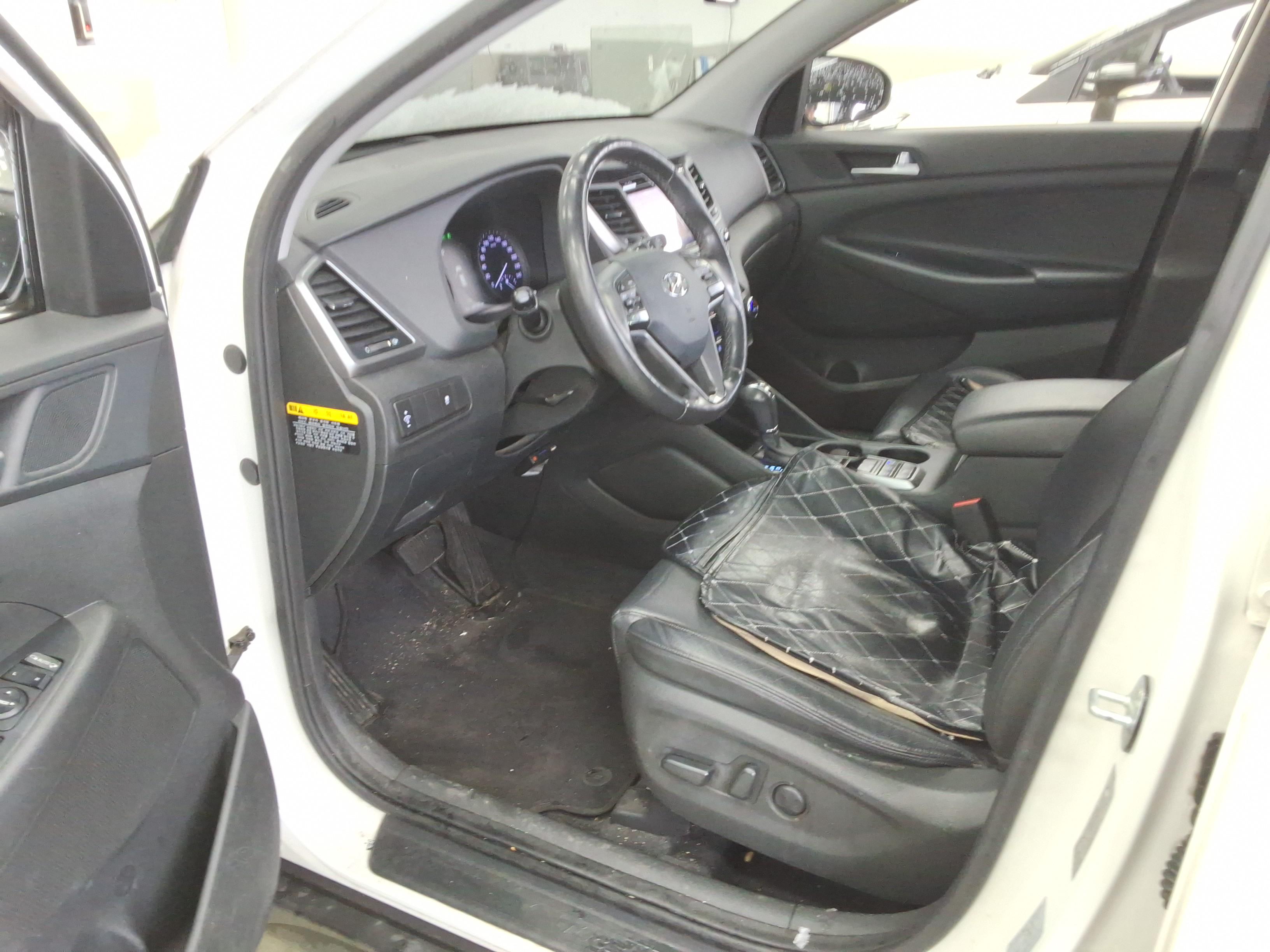 هيونداي توسان 2016 - صورة 10