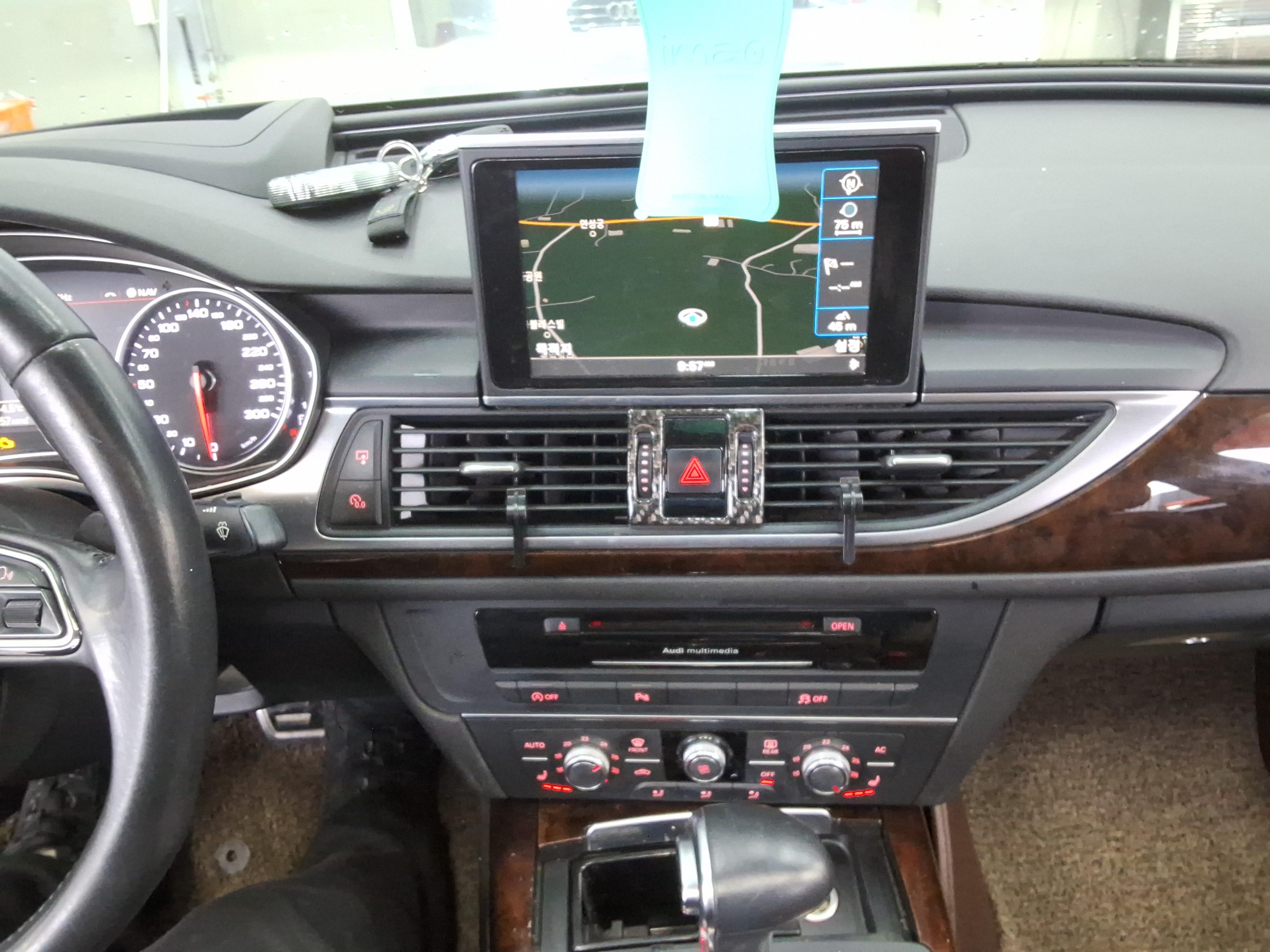 أودي A6 2013 - صورة 17