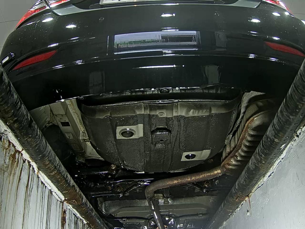 هيونداي سوناتا 2011 - صورة 7