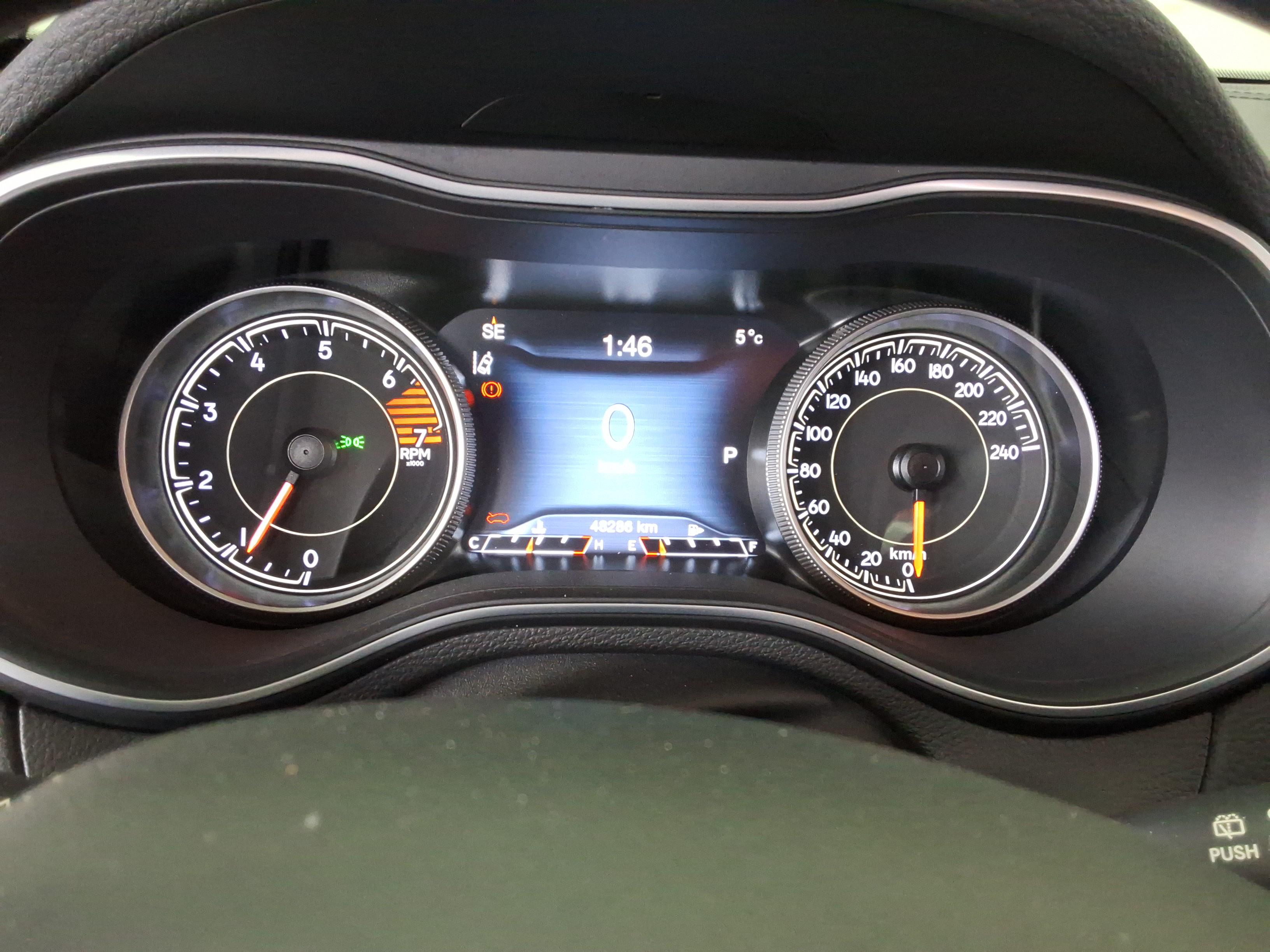 جيب شيروكي 2021 - صورة 8