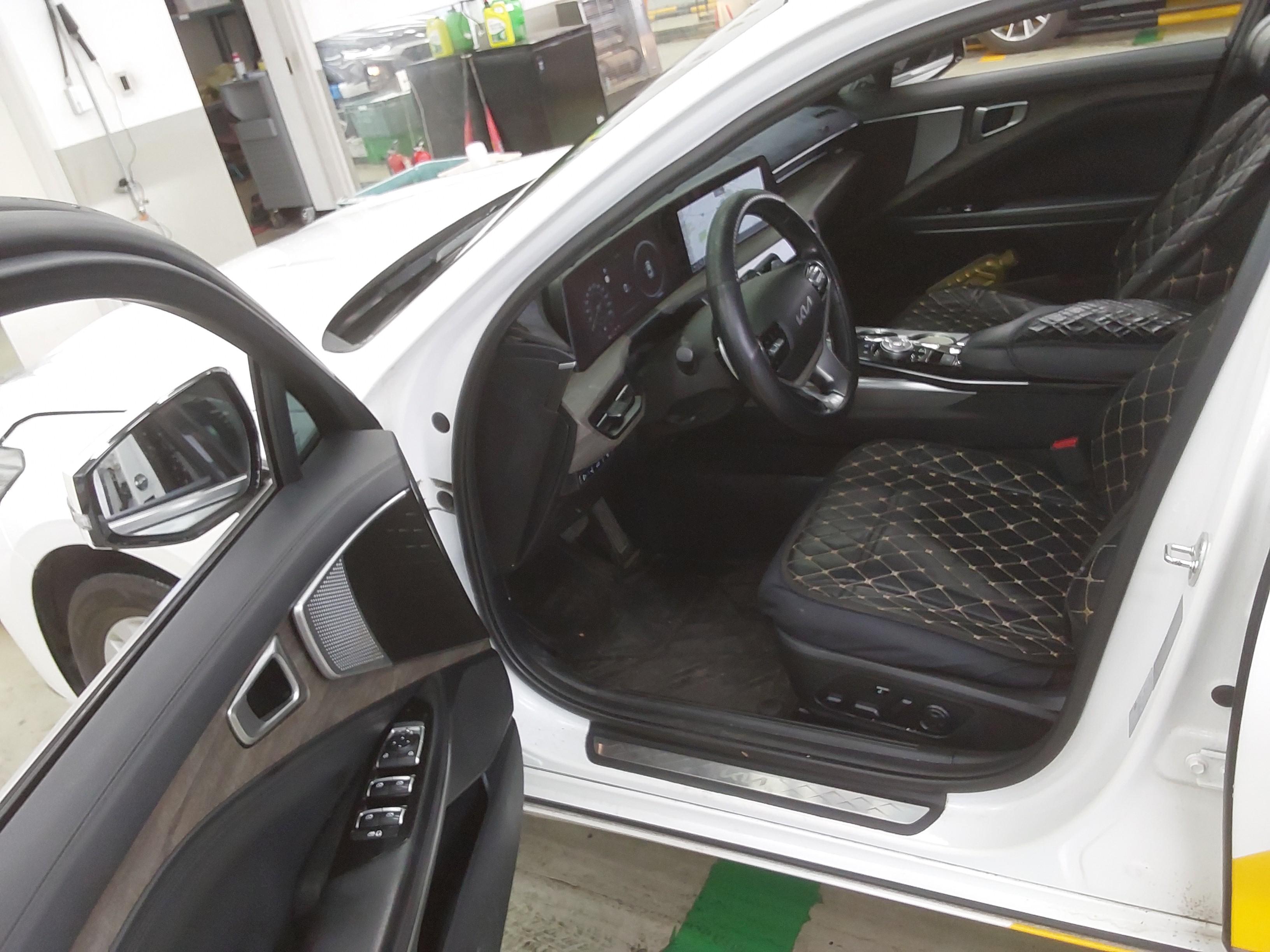 Kia K8 2023 - Image 9