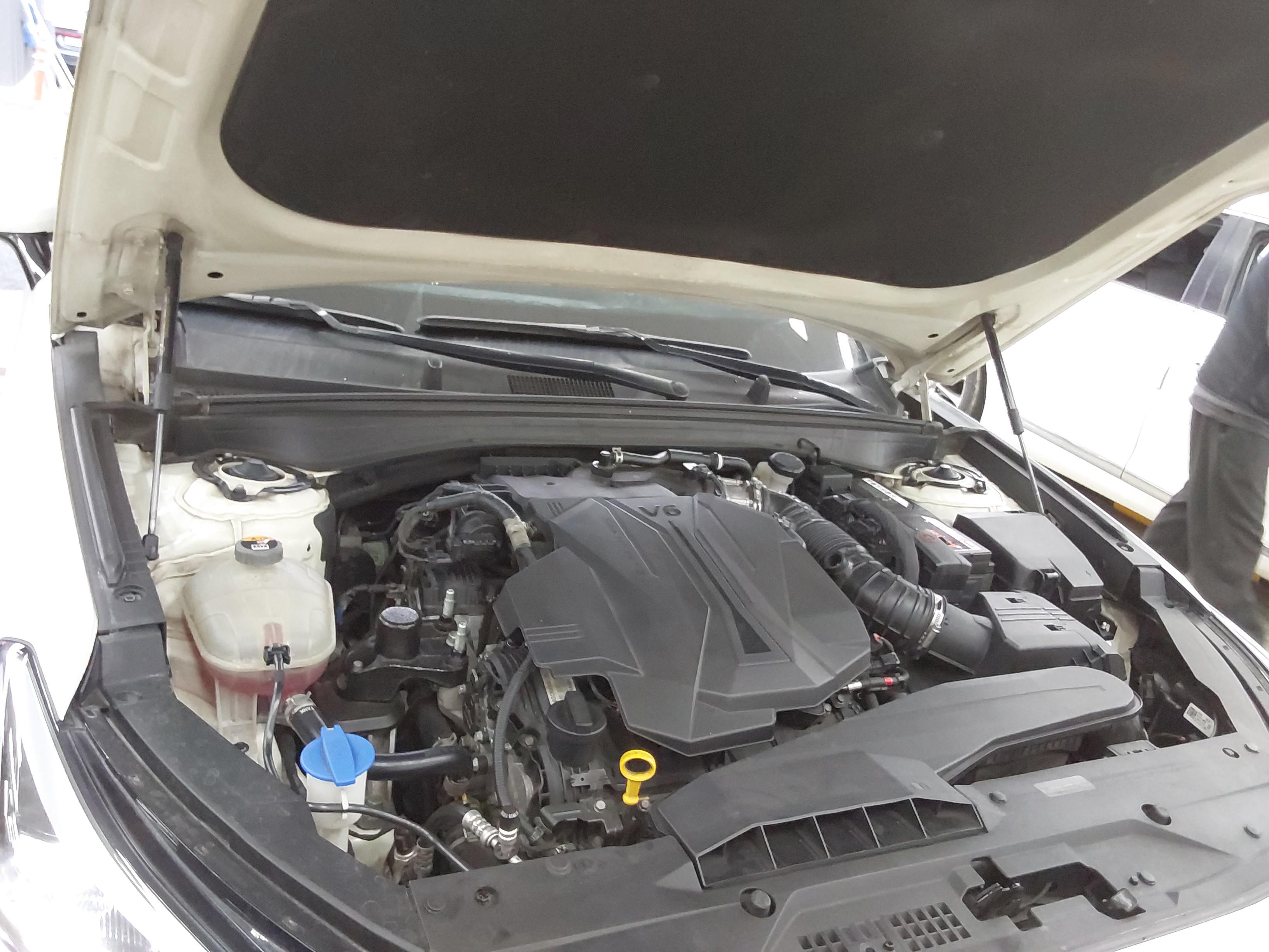 Kia K8 2023 - Image 15