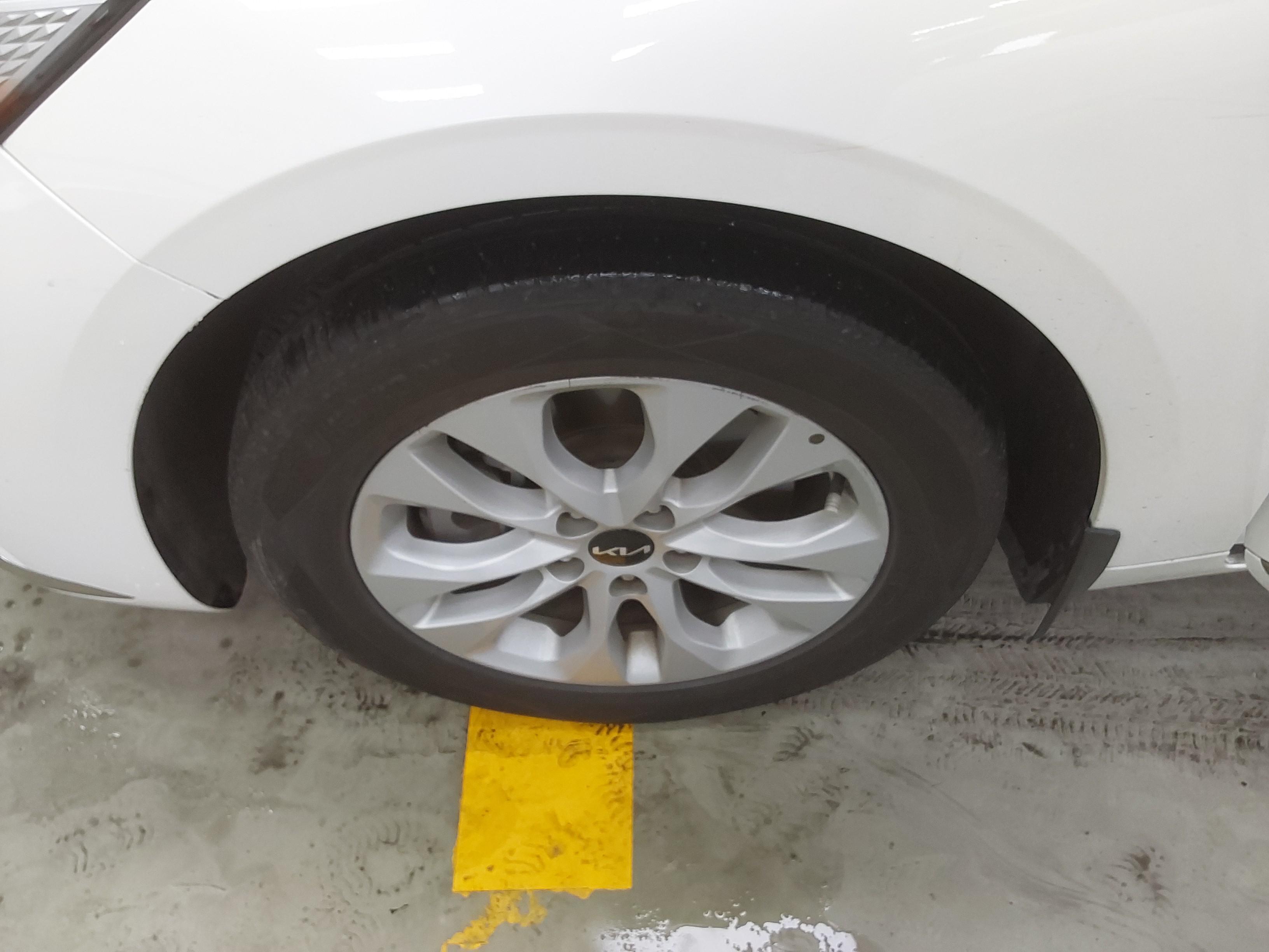 Kia K8 2023 - Image 21