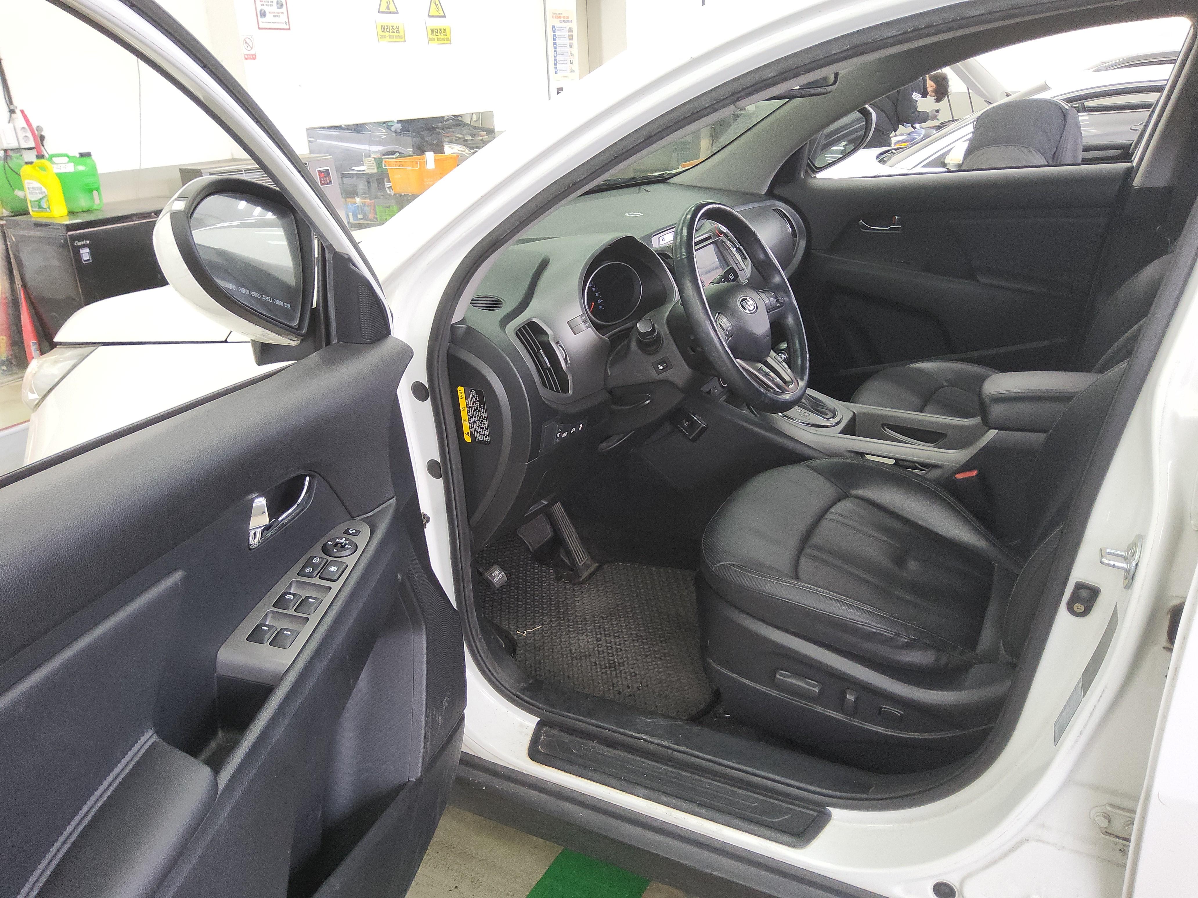 Kia Sportage 2014 - Image 9