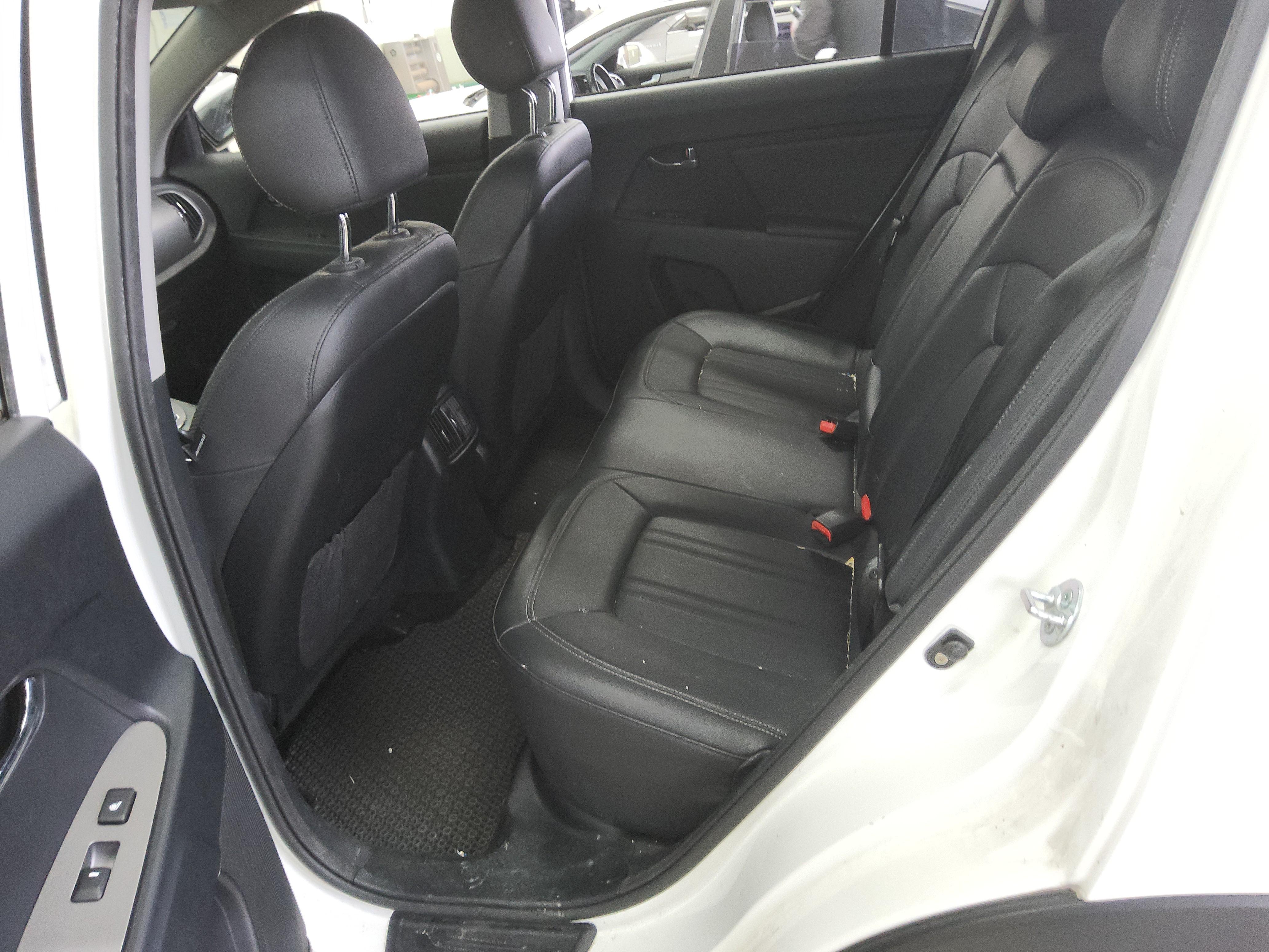 Kia Sportage 2014 - Image 11