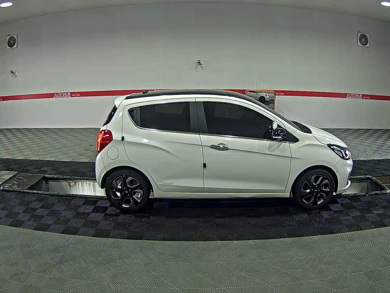 جنرال موتورز كوريا سبارك 2019 - صورة 3