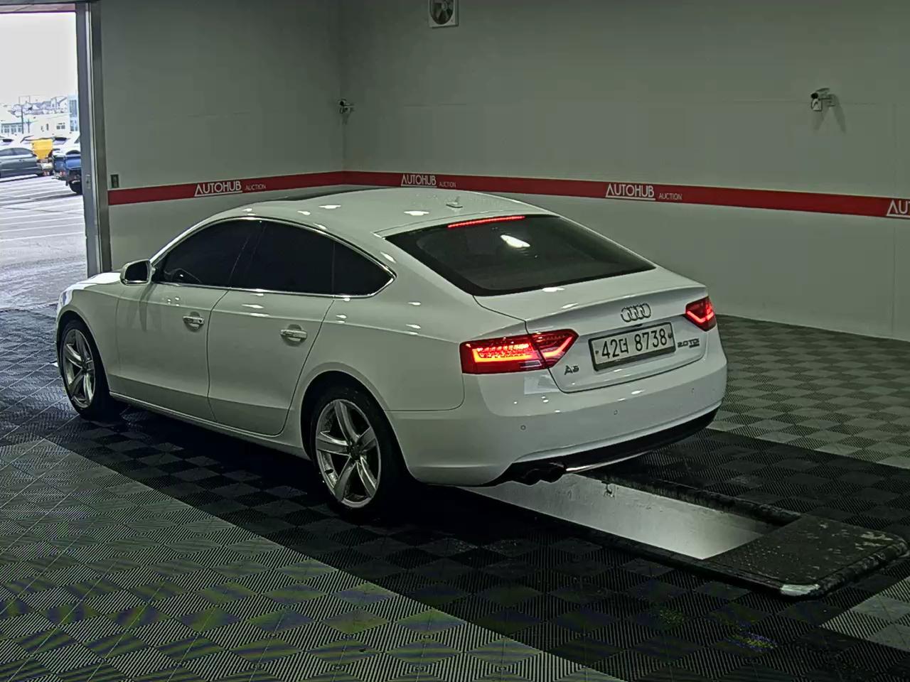 أودي ايه 5 2014 - صورة 5