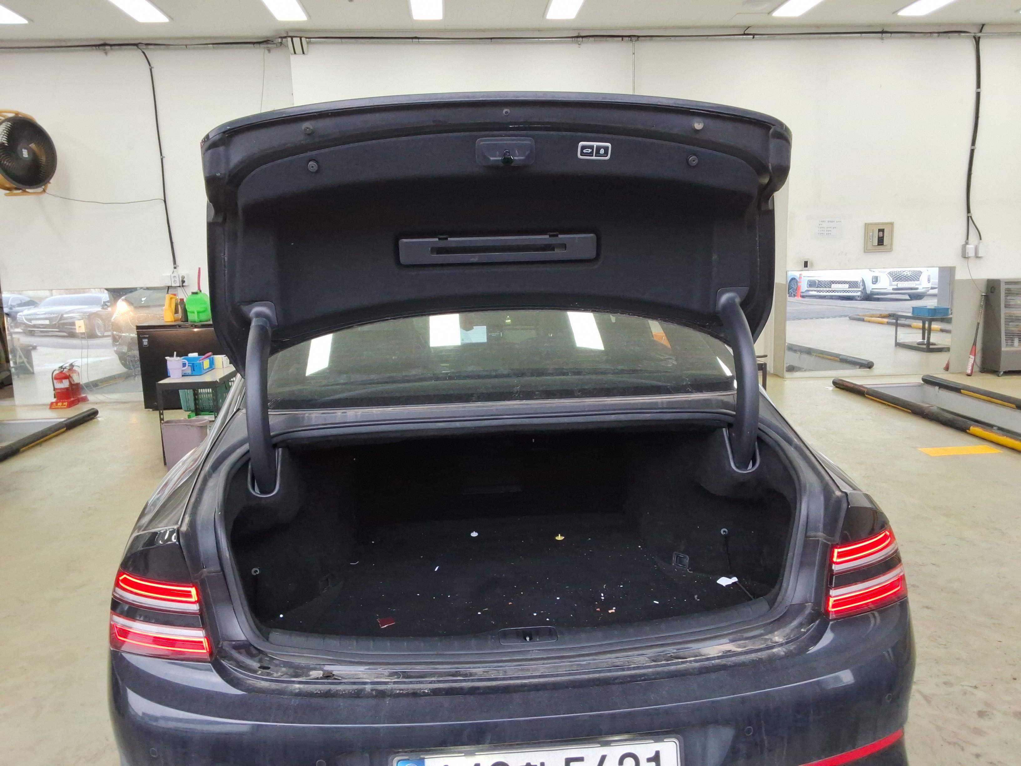 جينيسيس G80 2021 - صورة 15