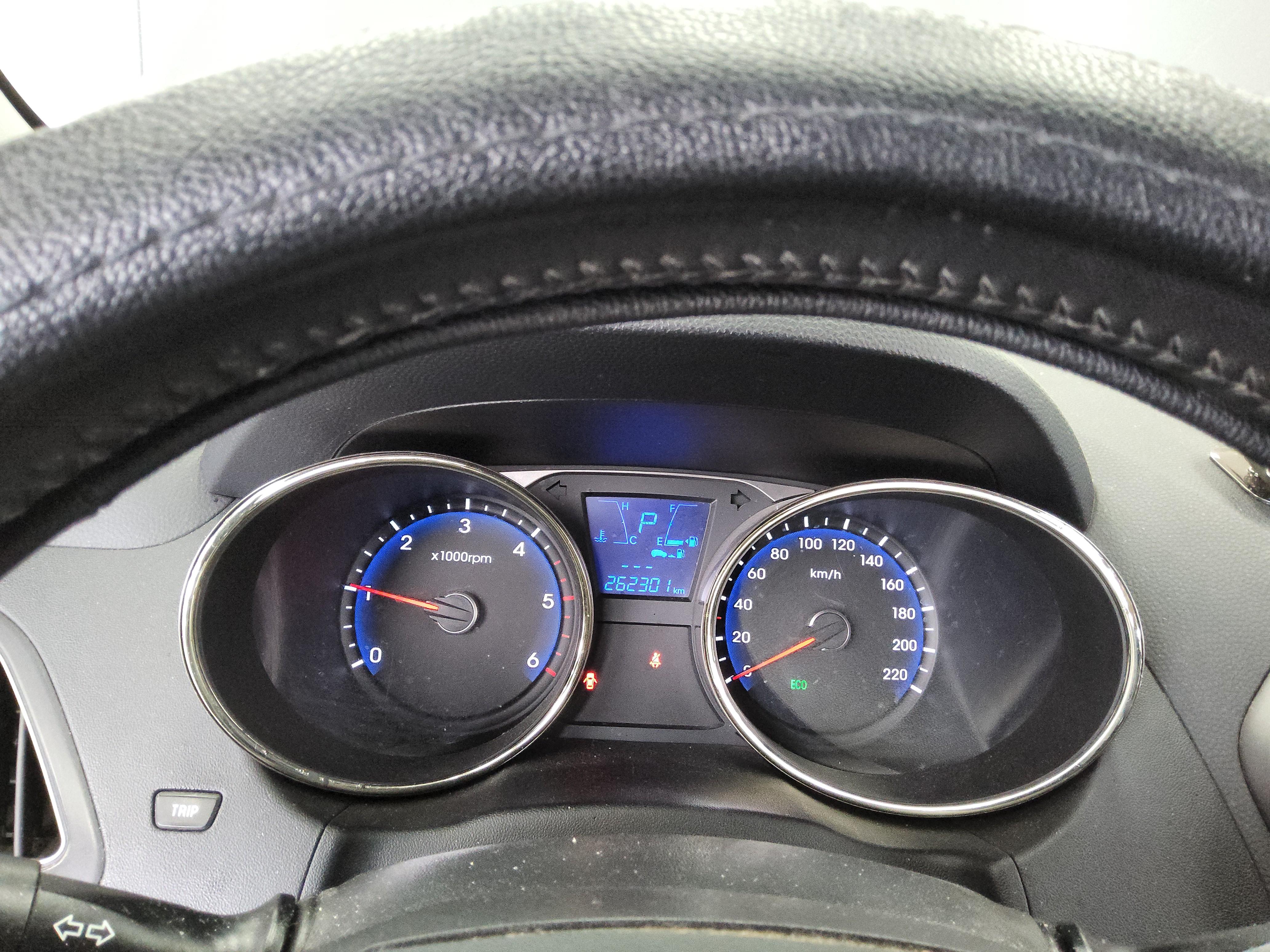 هيونداي توسان 2011 - صورة 9