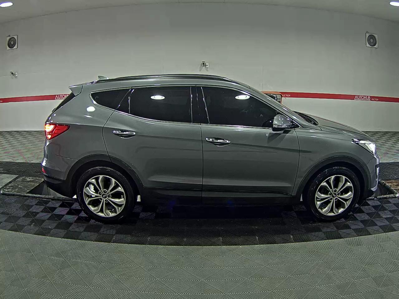 هيونداي سانتافي 2015 - صورة 3