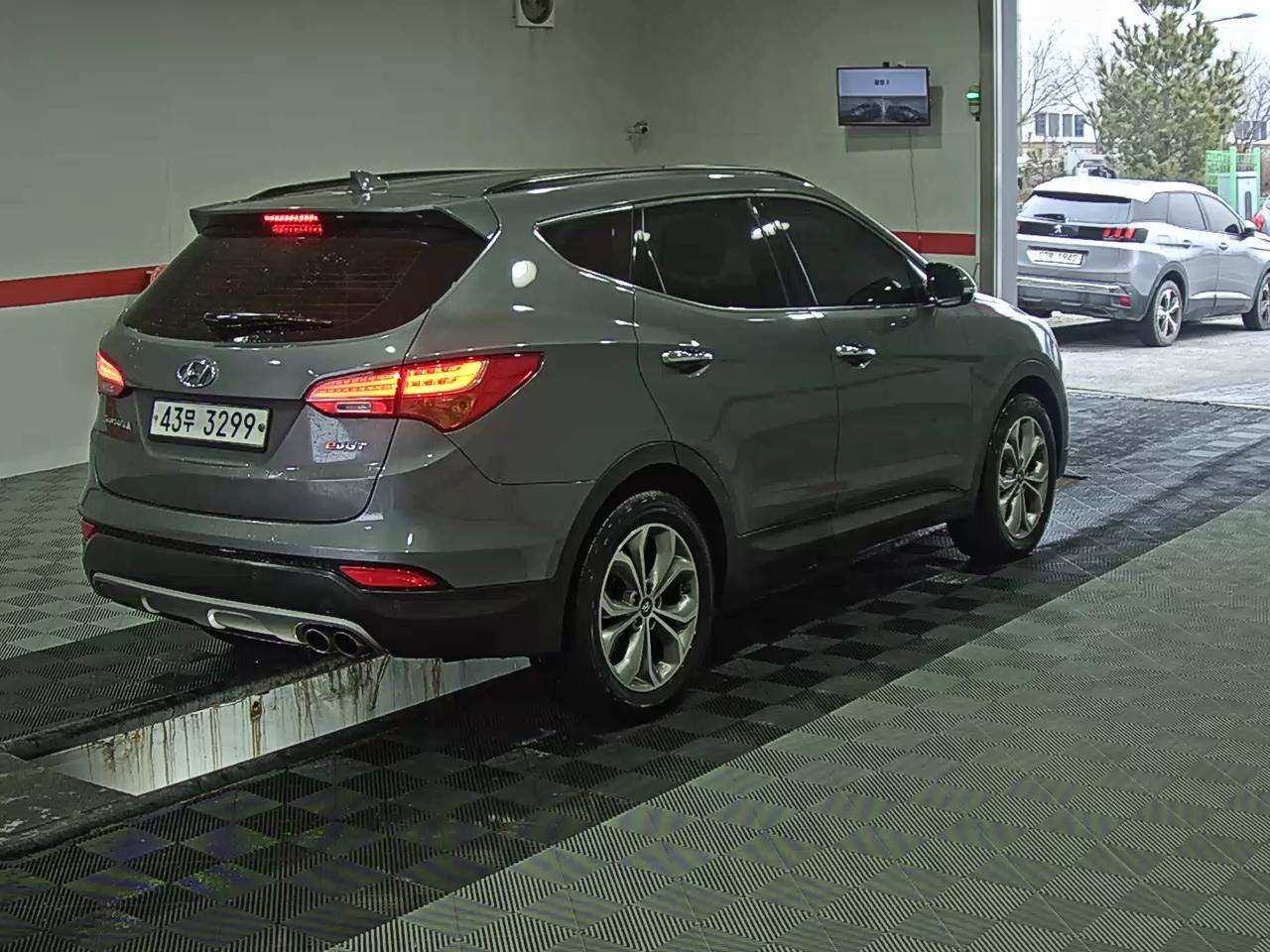 هيونداي سانتافي 2015 - صورة 4