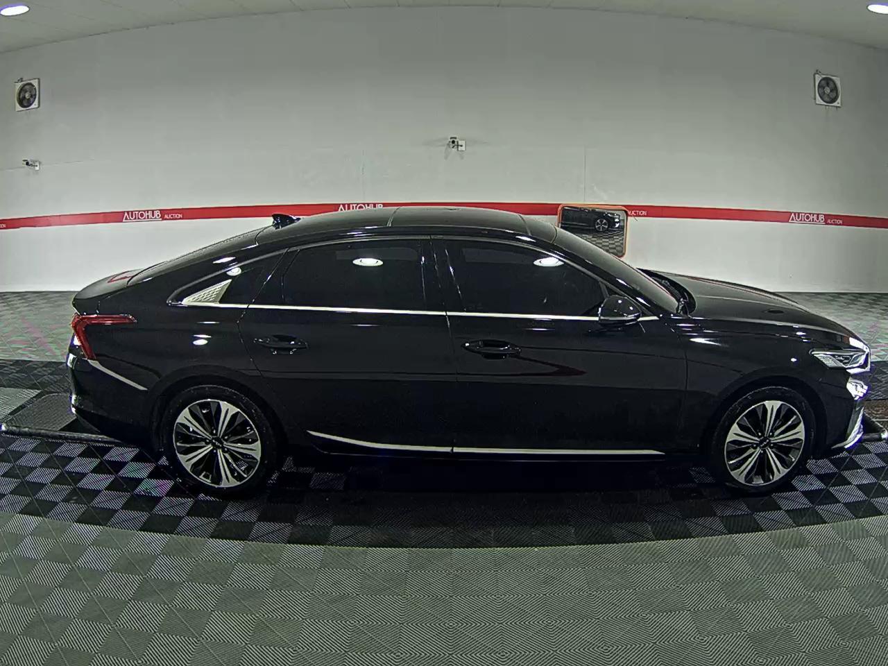 كيا K8 2022 - صورة 3