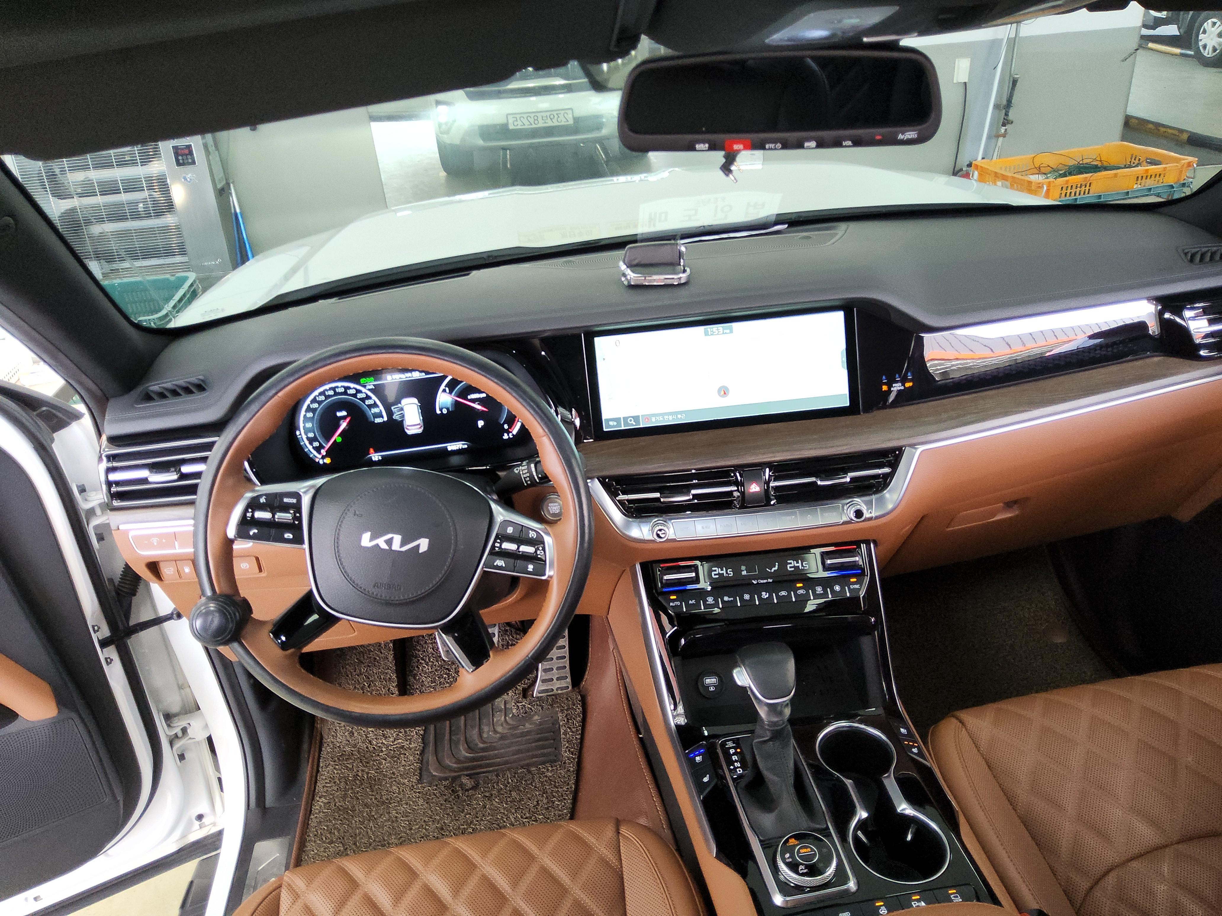 كيا موهافي 2023 - صورة 10