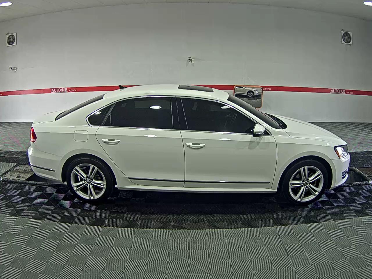 VOLKSWAGEN 파사트 2014 - 이미지 3