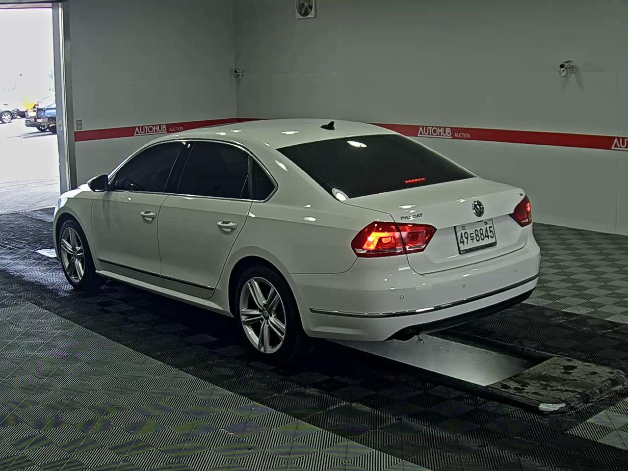 VOLKSWAGEN 파사트 2014 - 이미지 5