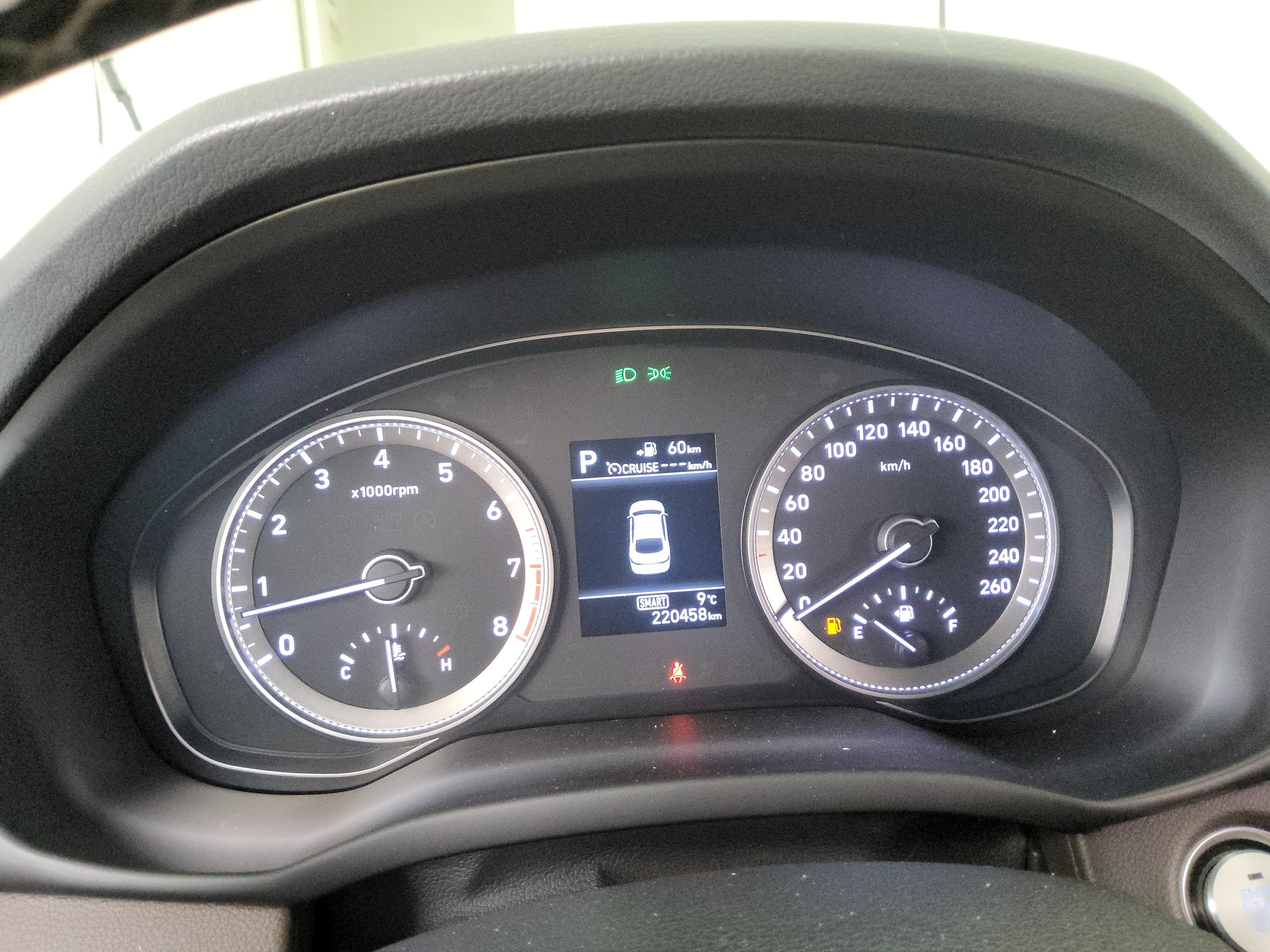 هيونداي جرانجر 2018 - صورة 8