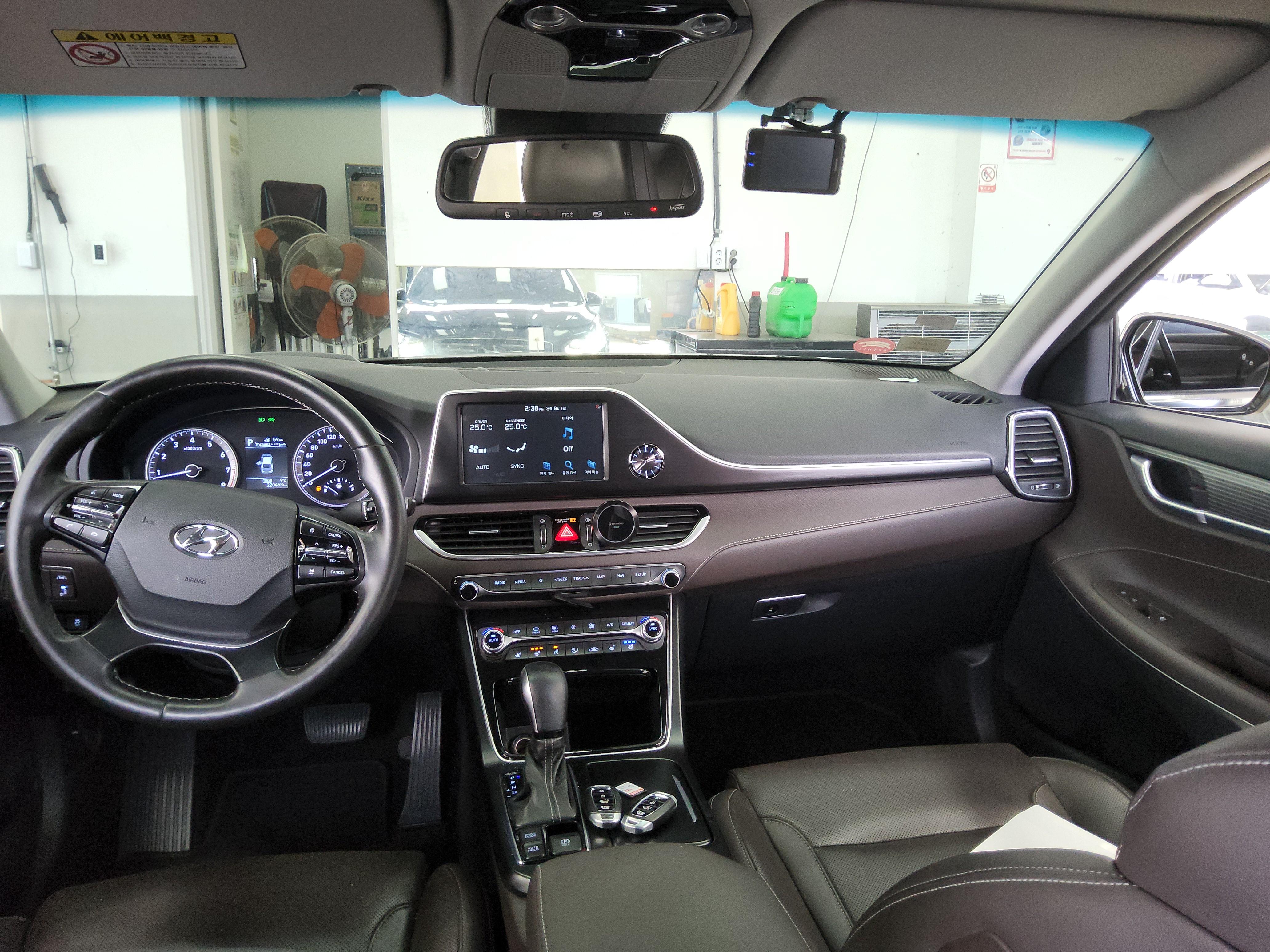 هيونداي جرانجر 2018 - صورة 10