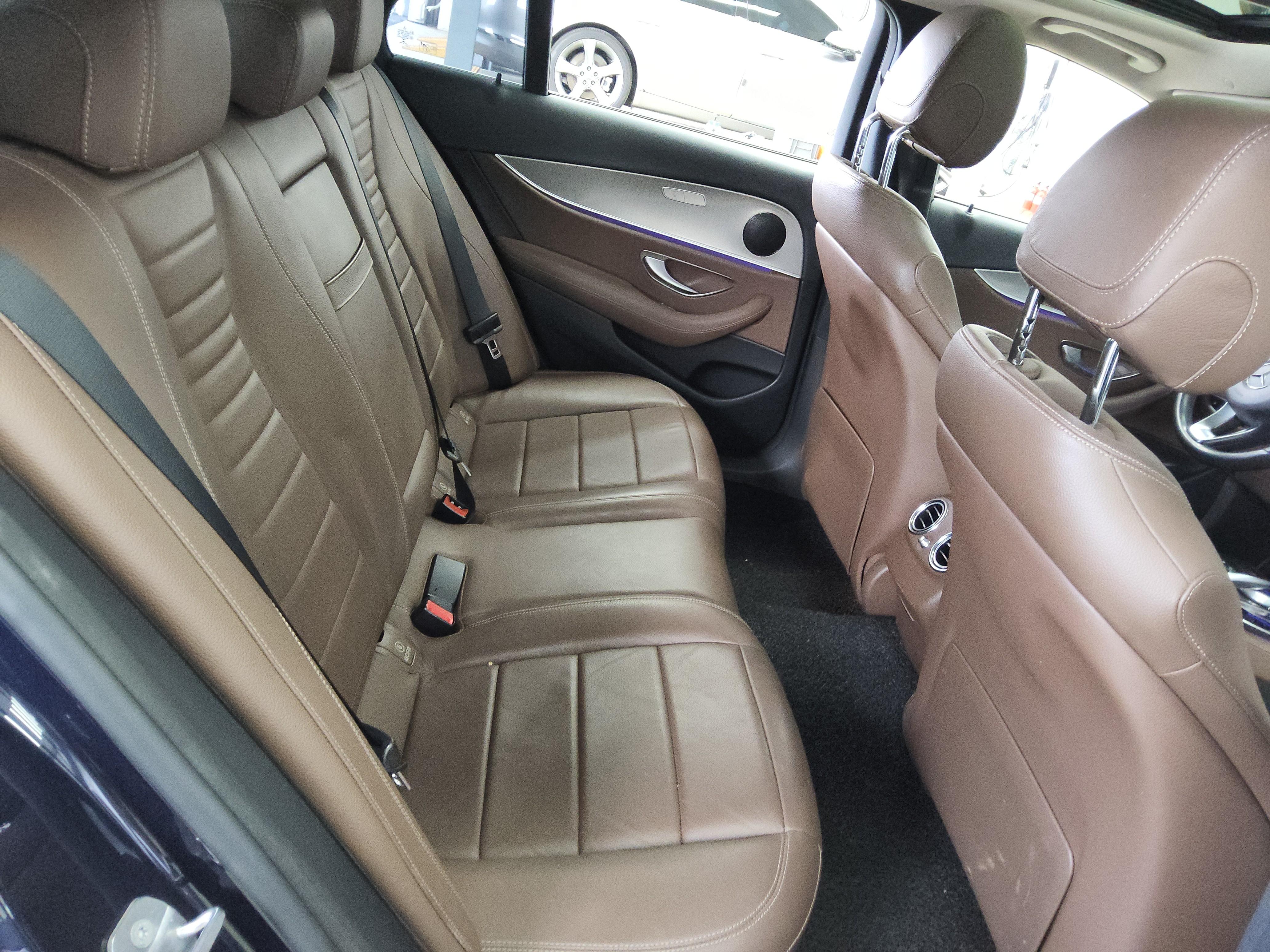 مرسيدس بنز إي كلاس 2018 - صورة 13