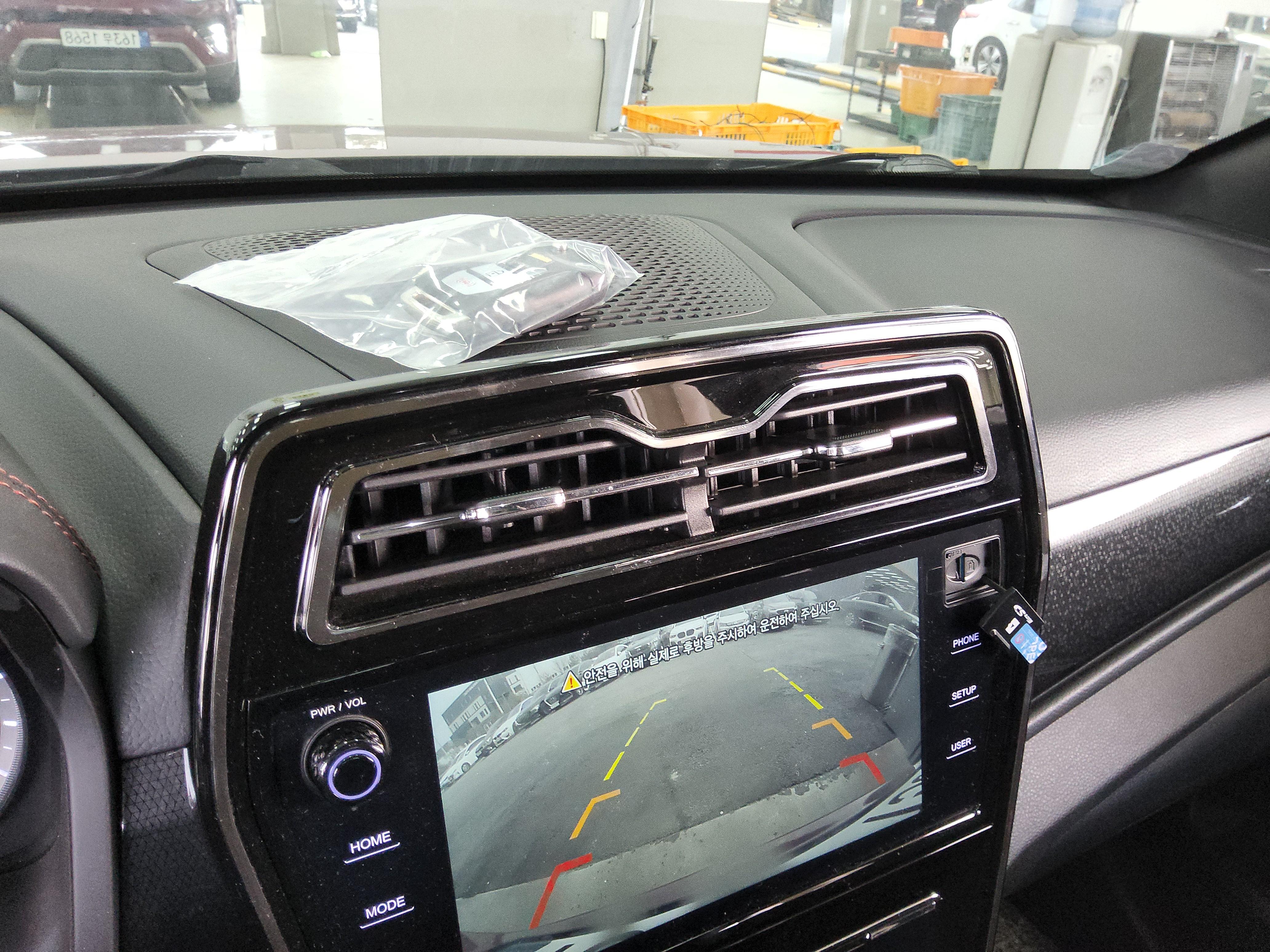 쌍용자동차 티볼리 2023 - 이미지 17