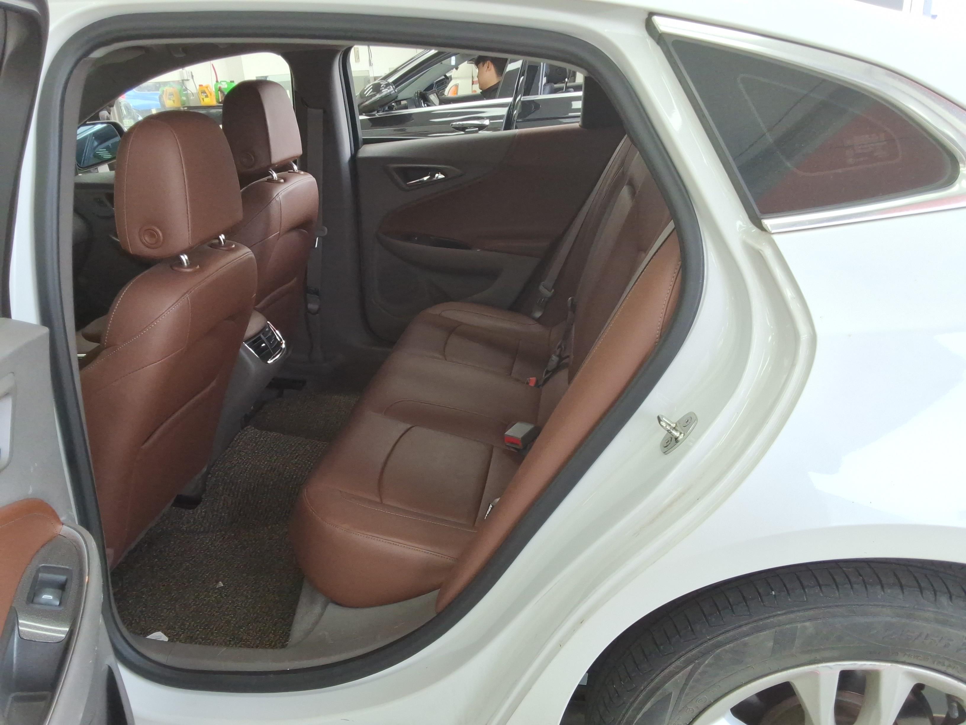 جنرال موتورز كوريا ماليبو 2017 - صورة 12