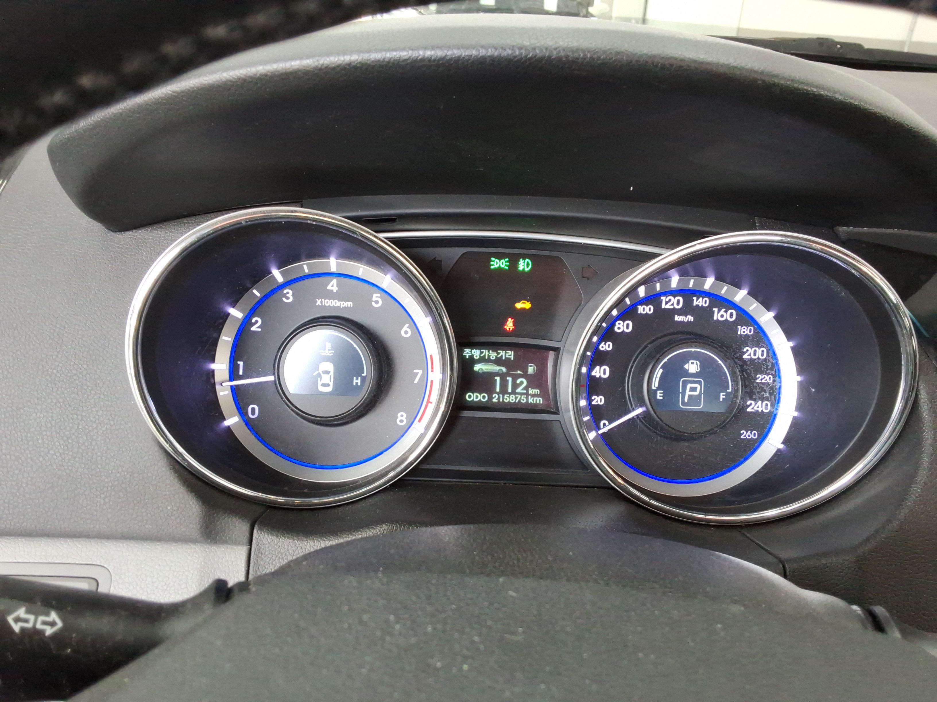 هيونداي سوناتا 2011 - صورة 8